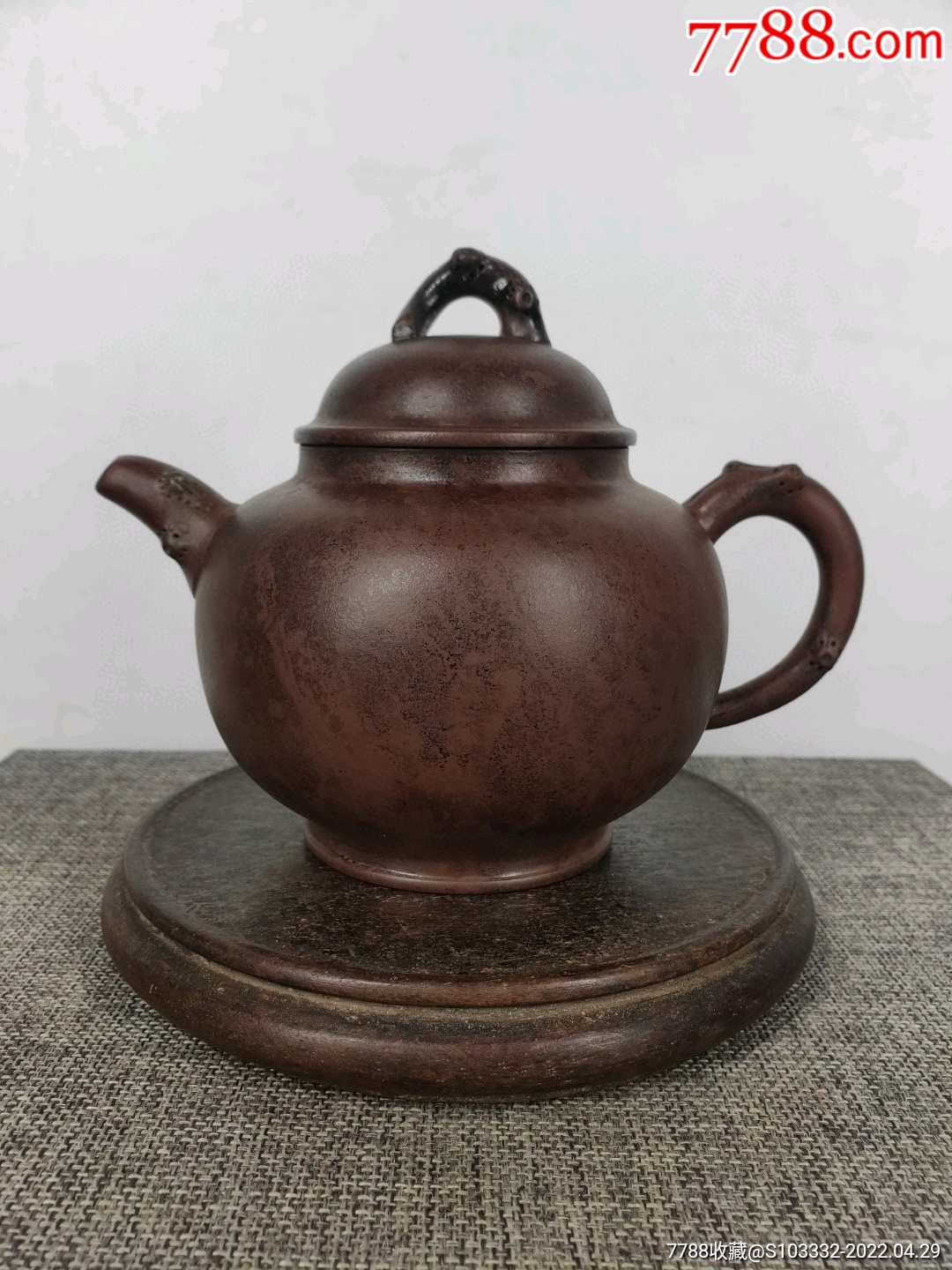 民间收到民藏陈光甫制底款老紫砂壶一把保存完整收藏的佳品