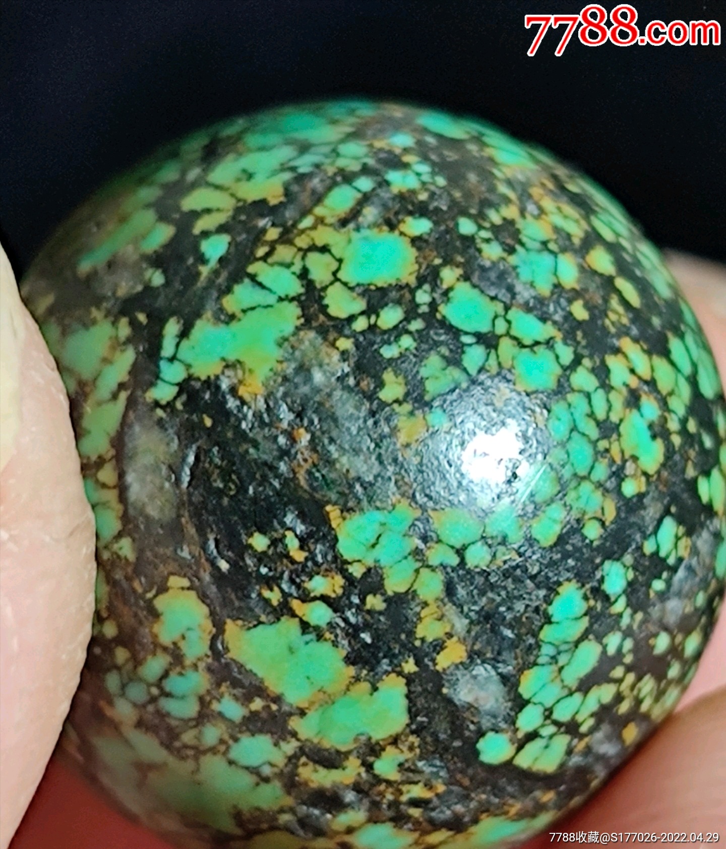 爆老绿松石珠子