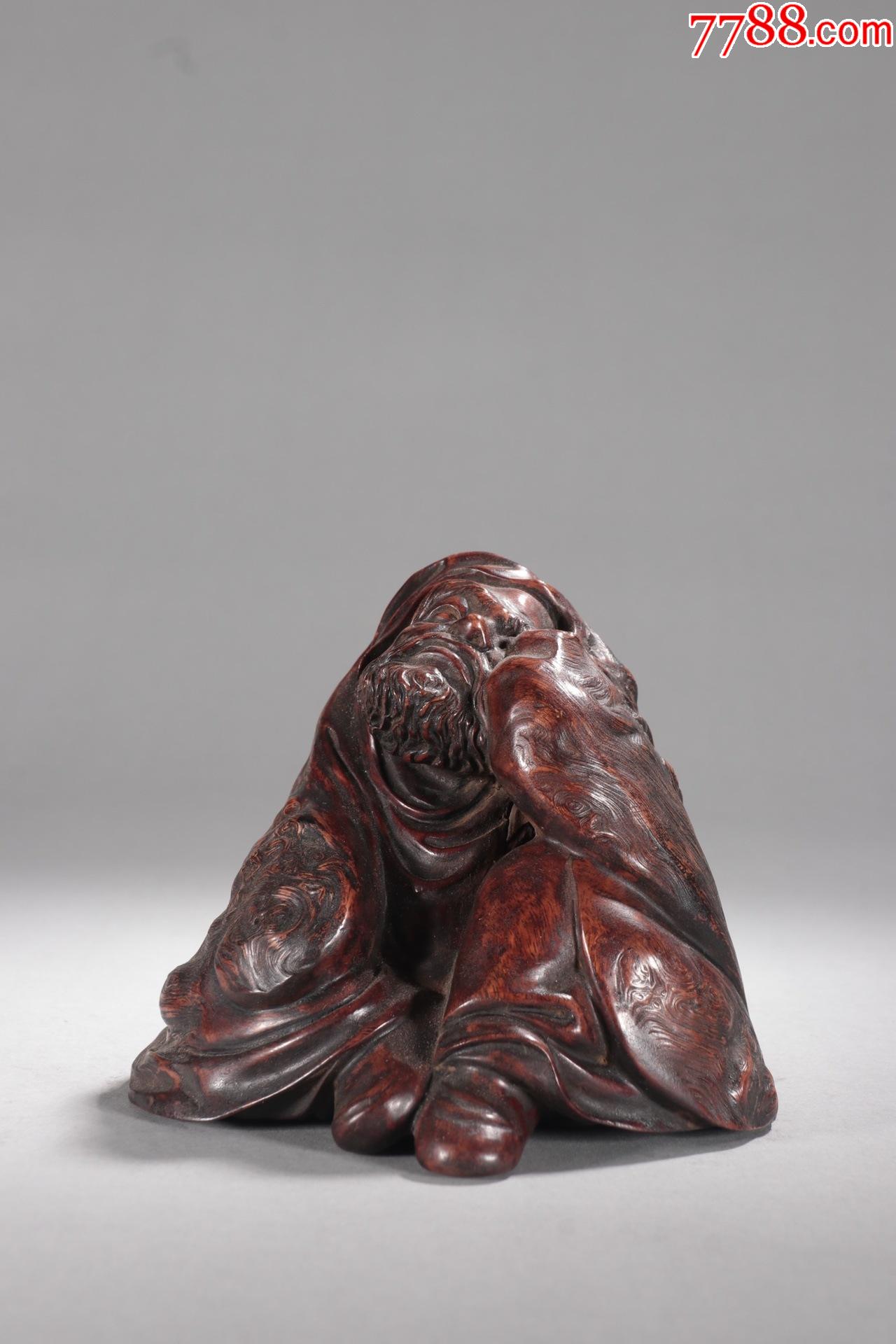 龙眼木罗汉随形摆件