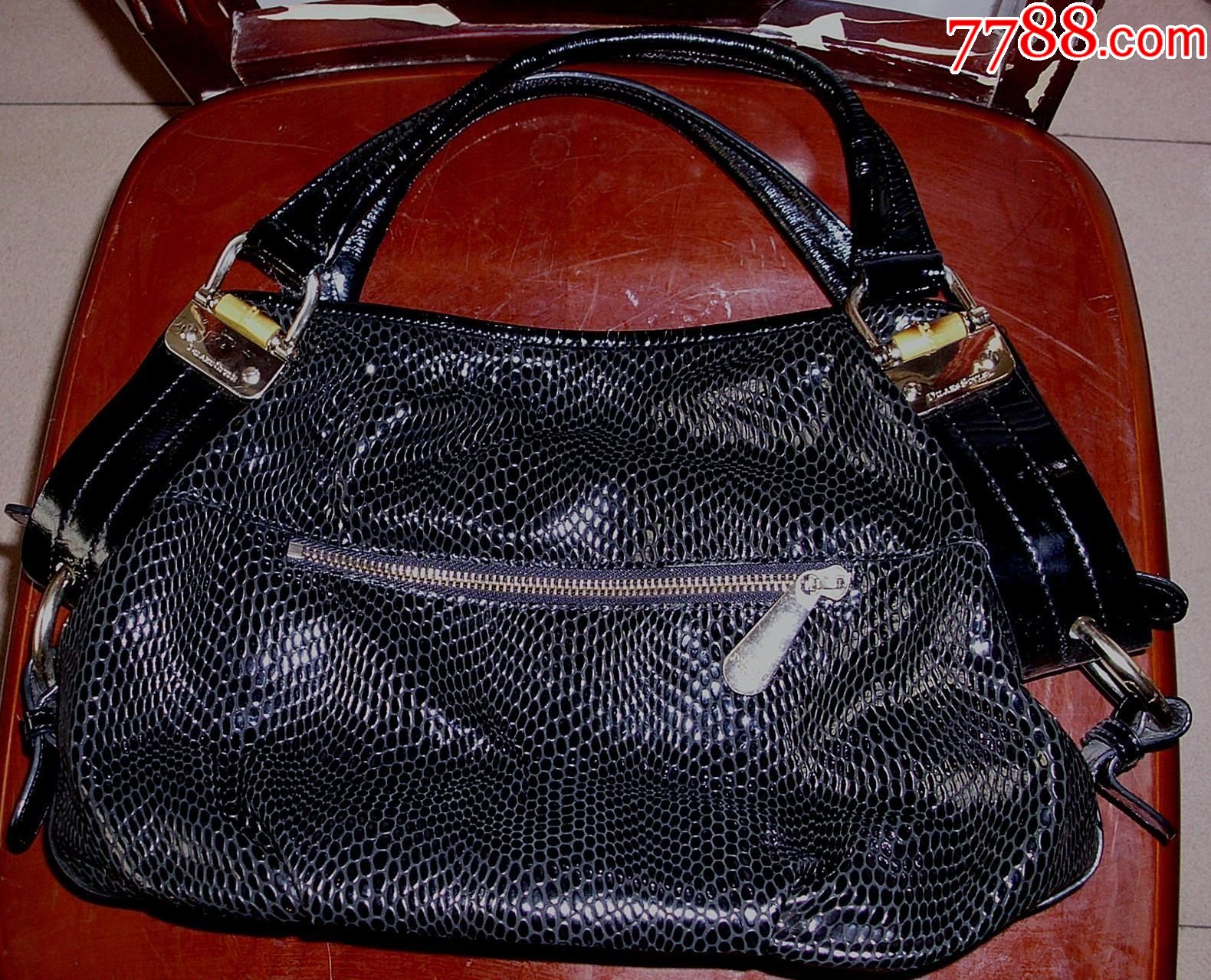 dilaks手提包_女包_图片鉴赏_收藏价格_7788像章收藏