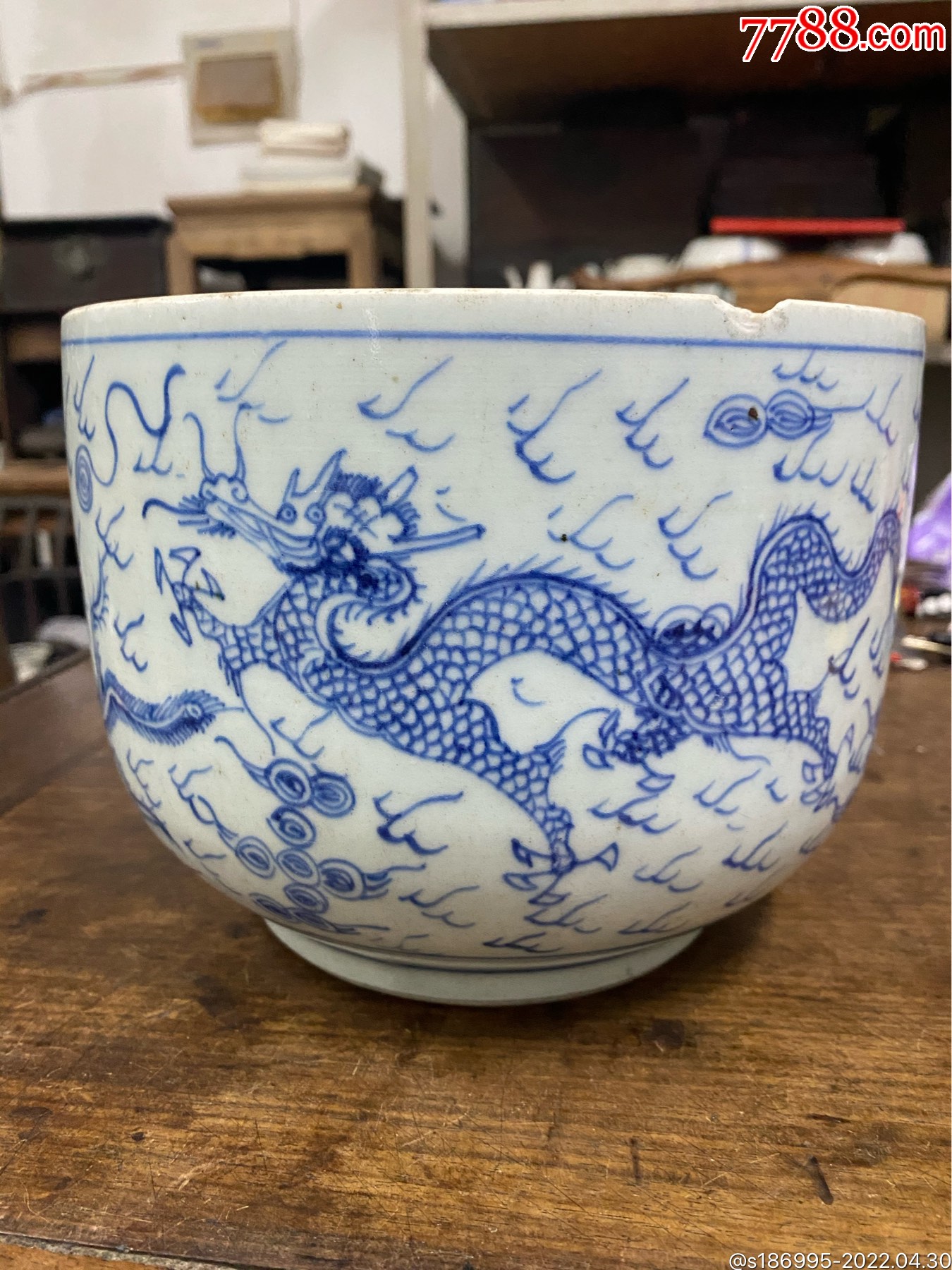 清代康熙雍正年间龙凤呈祥纹缸_价格3000元_第1张_7788商城__七七八八