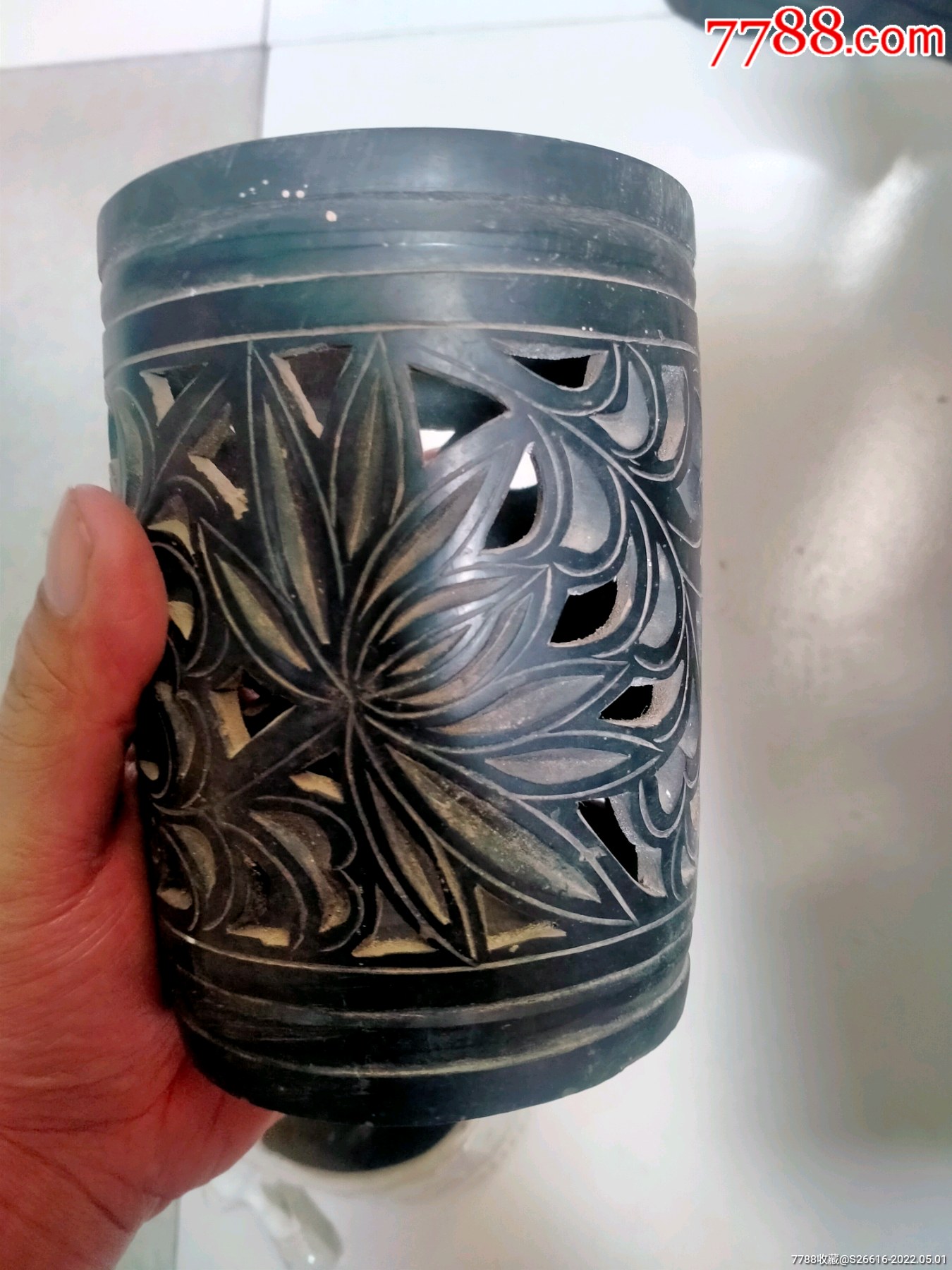 磁州窑笔筒
