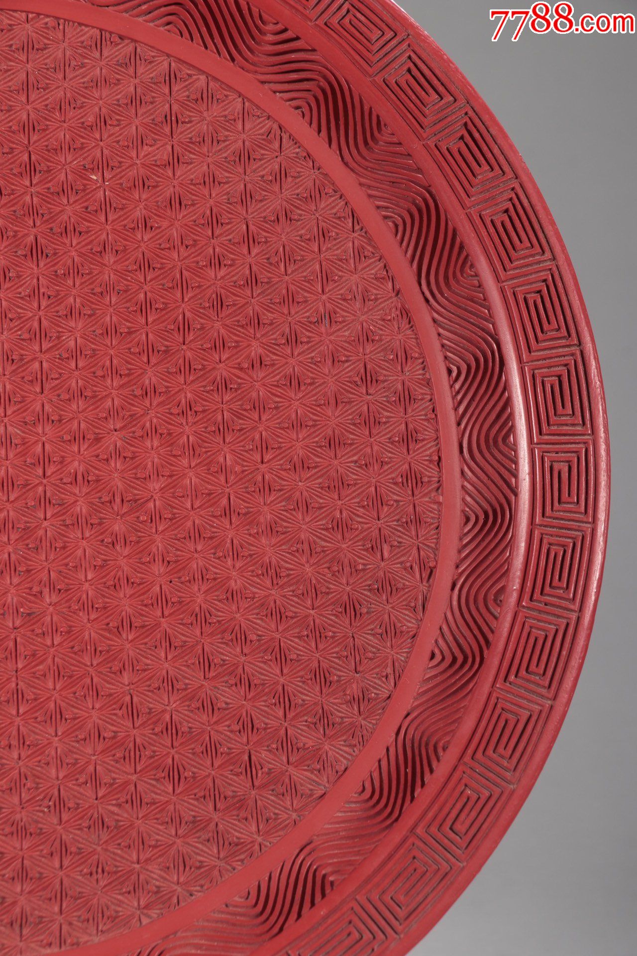 剔红漆器回纹赏盘