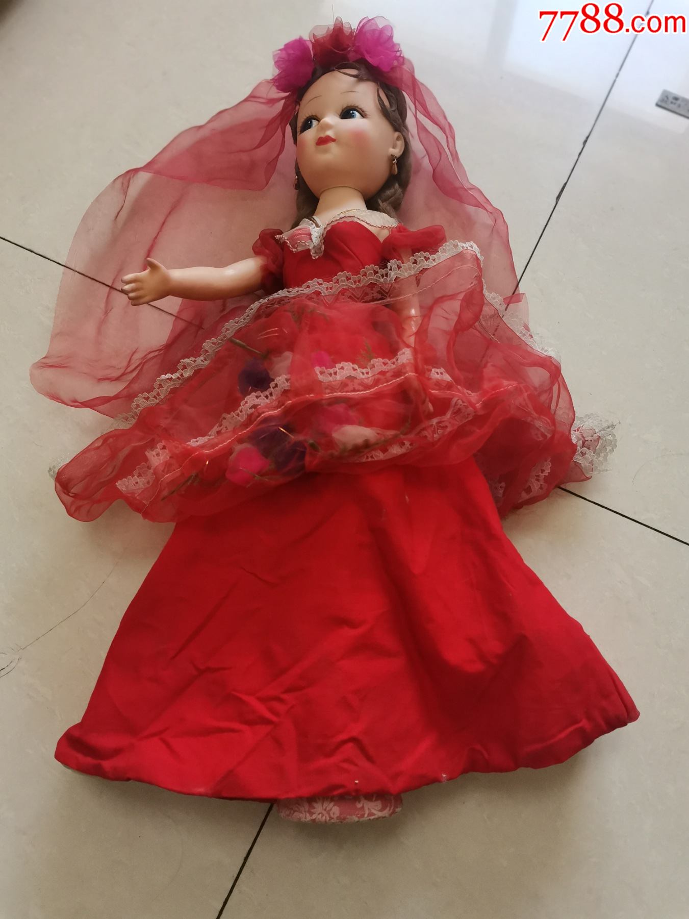 早期胶皮女娃娃