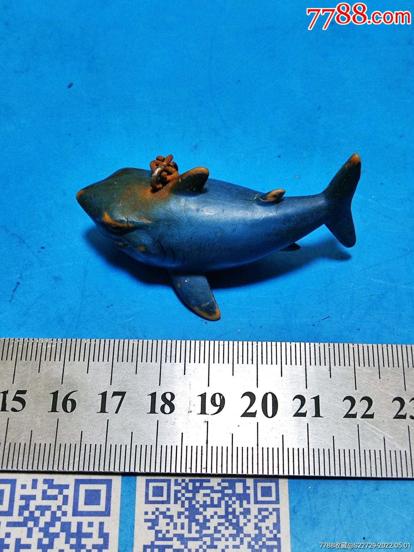 disney迪士尼玩具鲨鱼