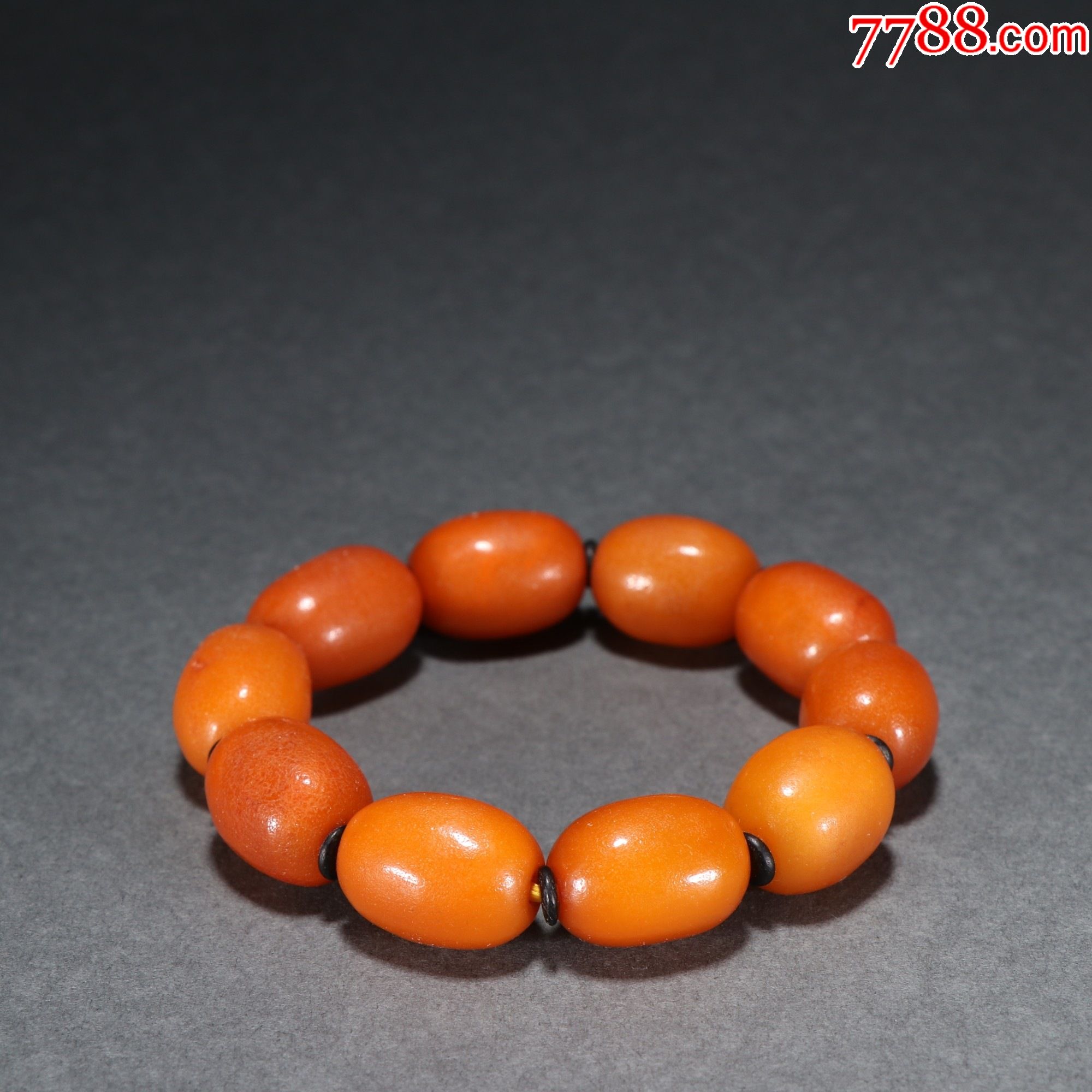 5品99·蜜蜡枣珠搭沉香圆珠手串￥4,2009.