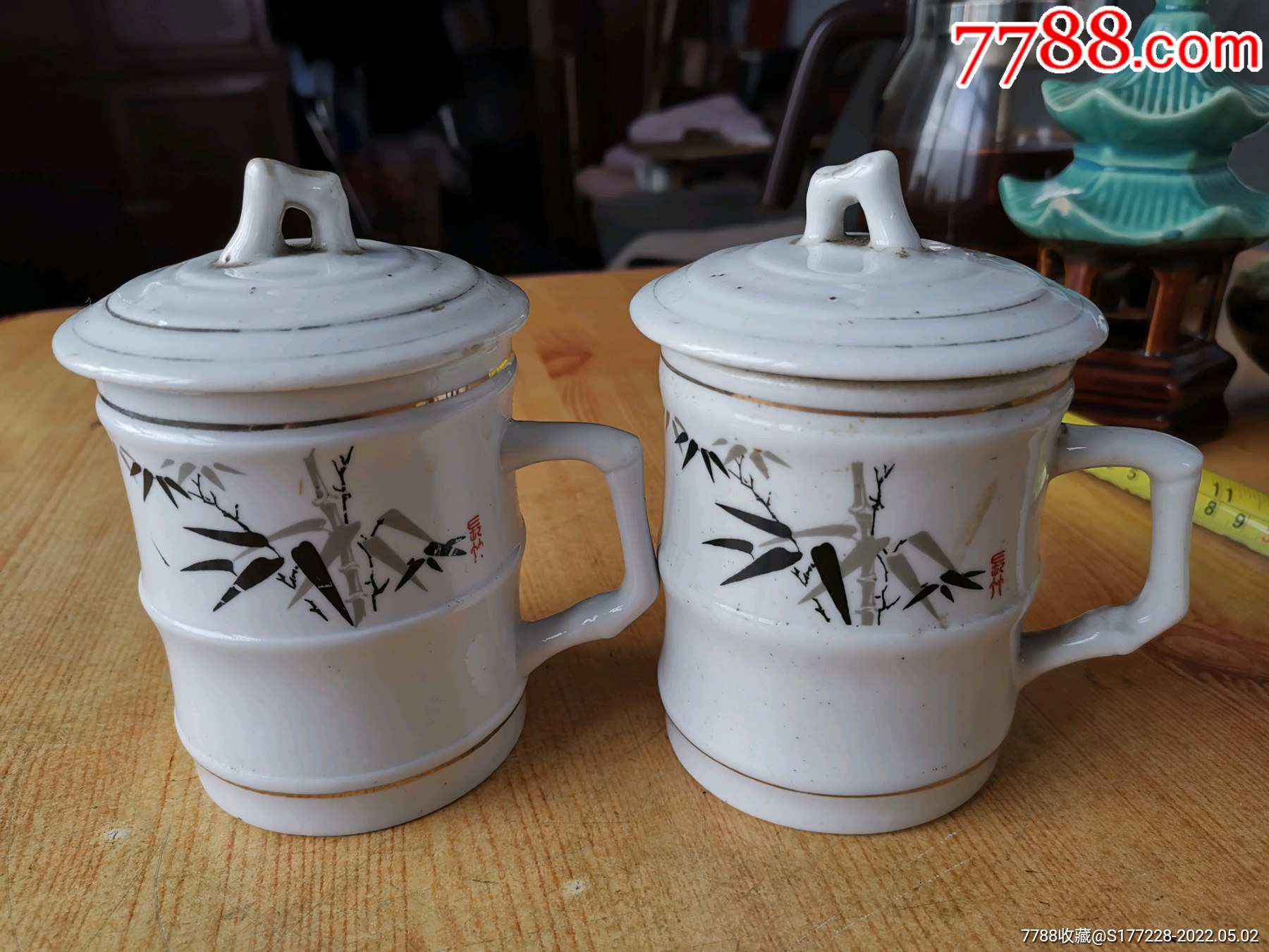 567熊猫竹子老瓷器茶杯一对