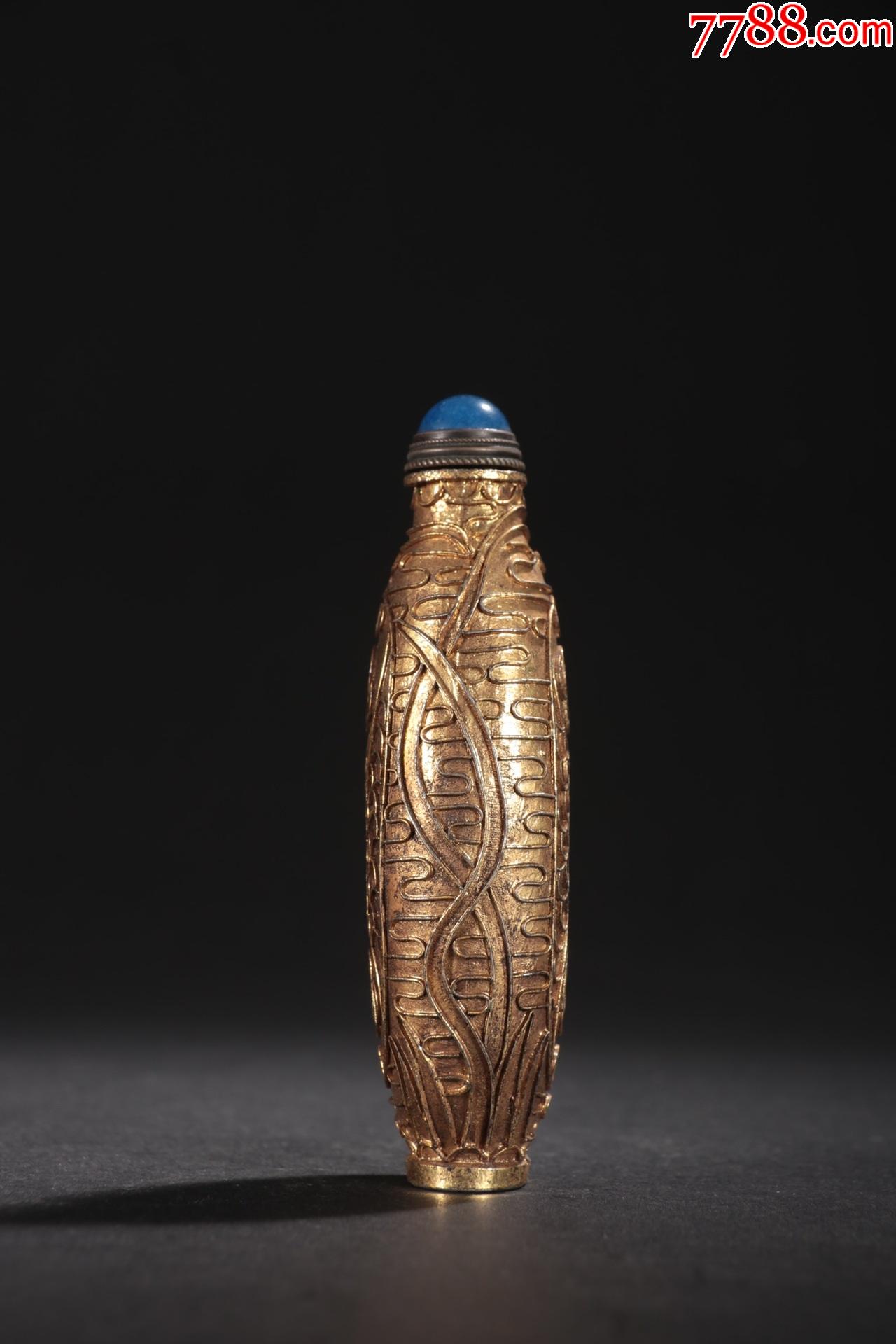 铜鎏金掐丝年年有余鼻烟壶