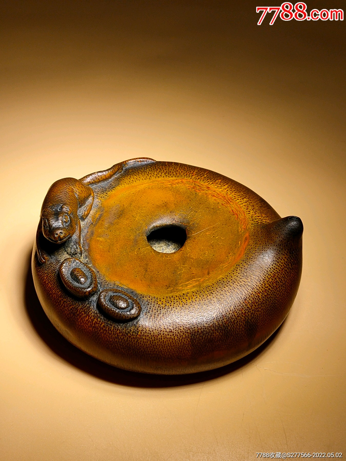 民国时期竹根巧雕招财金鼠文房用砚滴壶