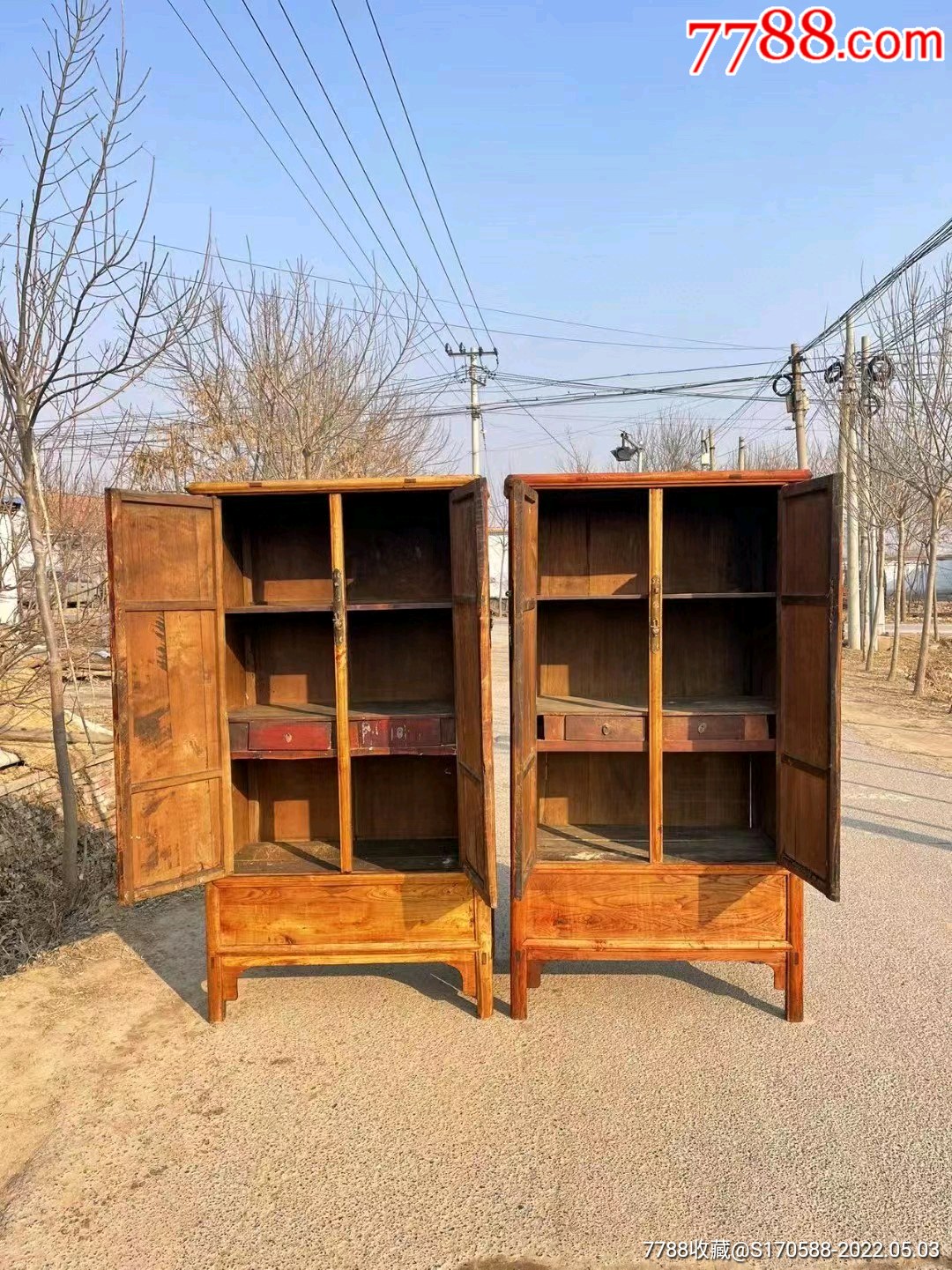 清代楸木原木色圆角柜面条柜一件品相完好做工精细结实牢固正常使用