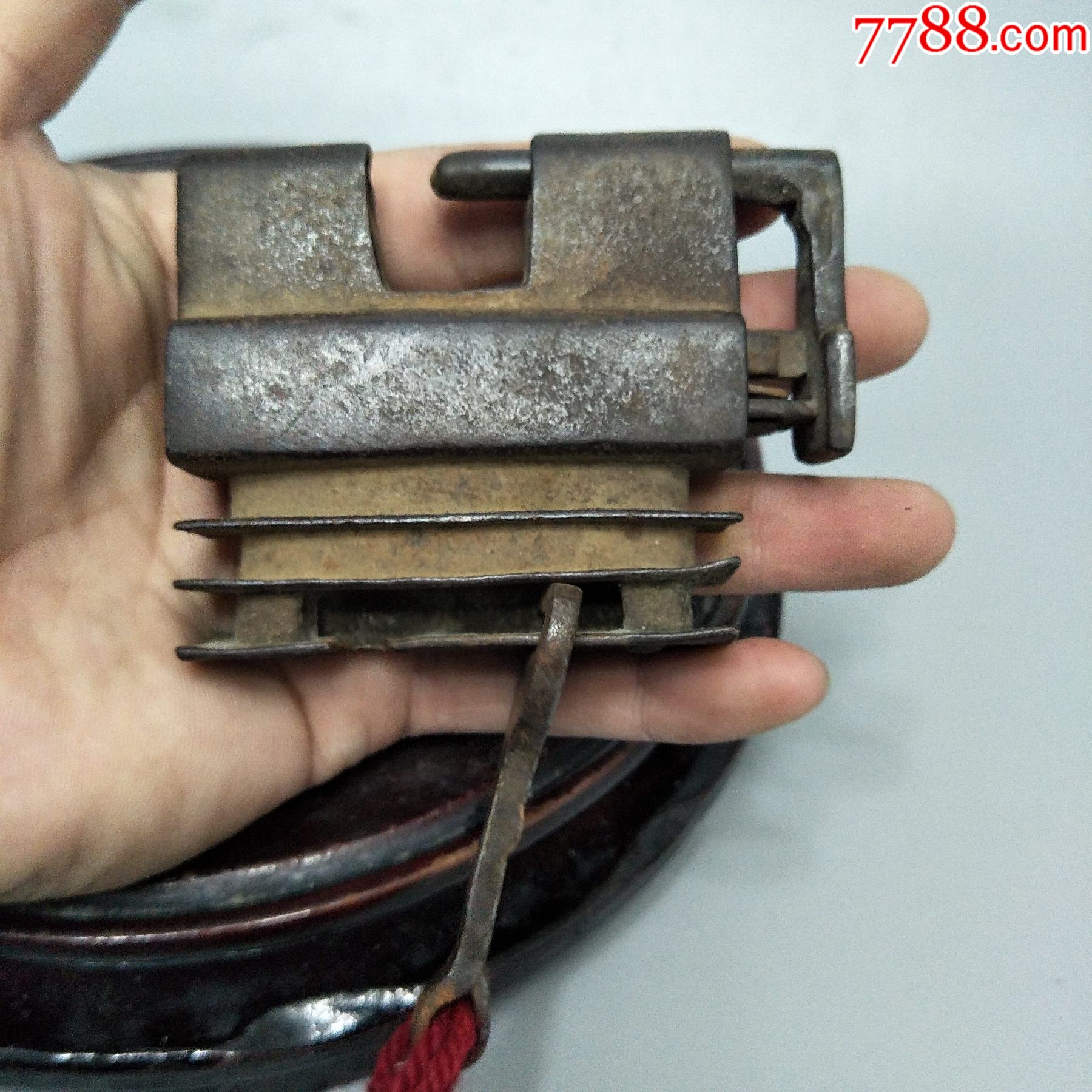 历史名锁包老包邮-价格:260元-se86881213-铁锁/铁钥匙-零售-7788怀表