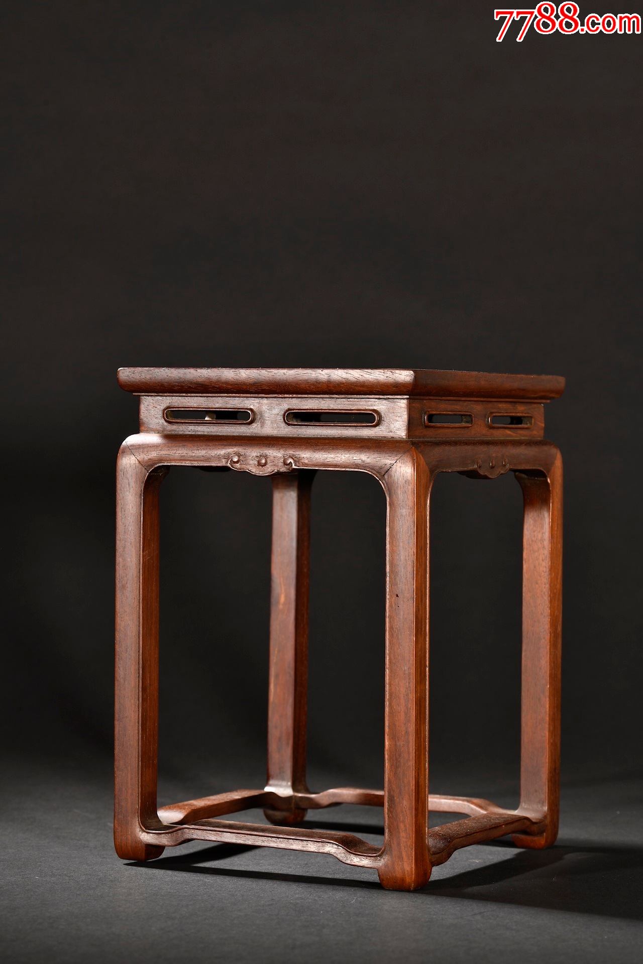 旧藏紫檀木镶樱木案几一对