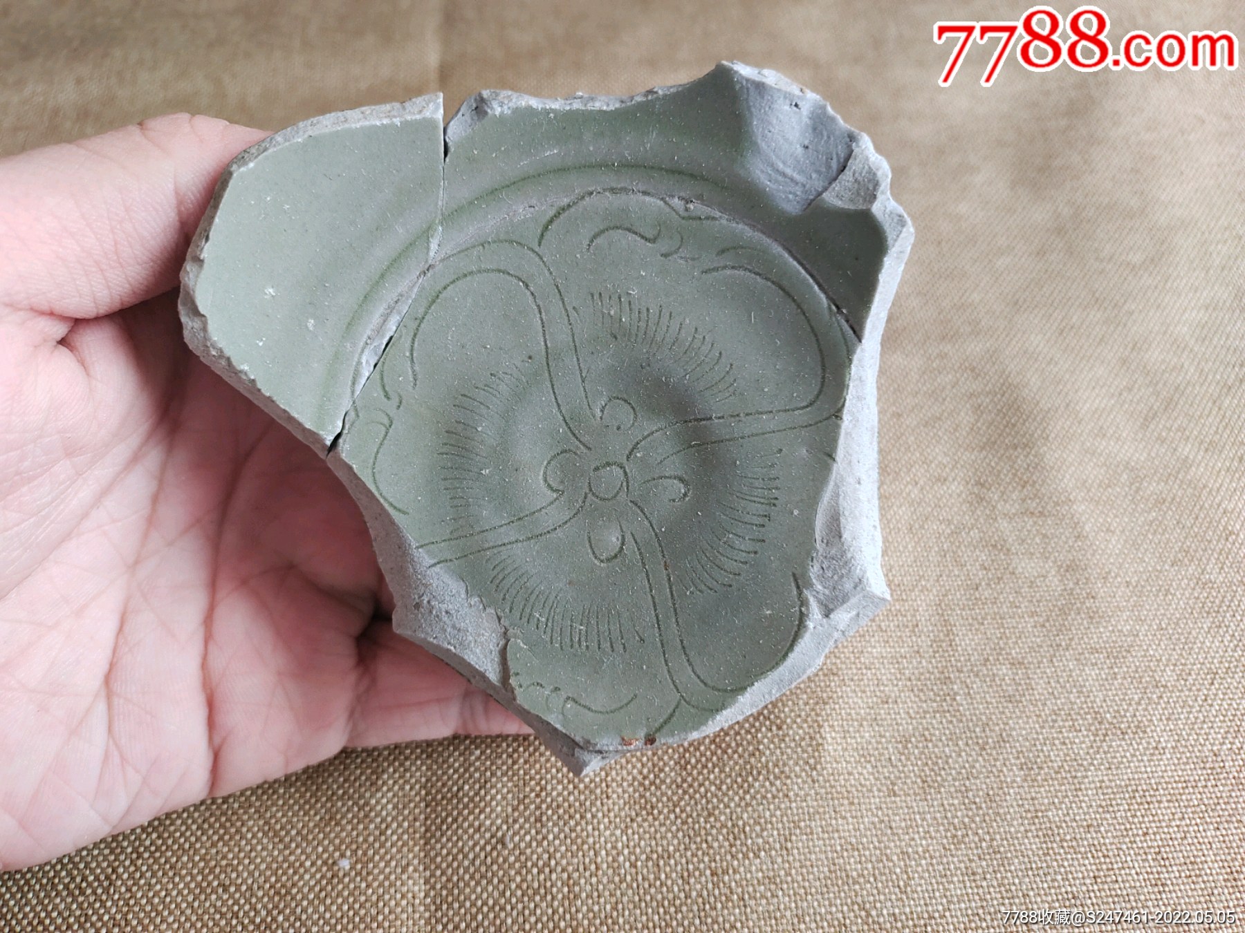 唐五代越窑刻花青瓷片_瓷片_第1张_7788核雕收藏