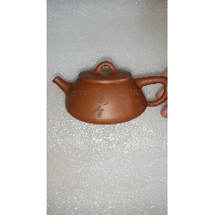 (吴彩芬制)款紫砂壶