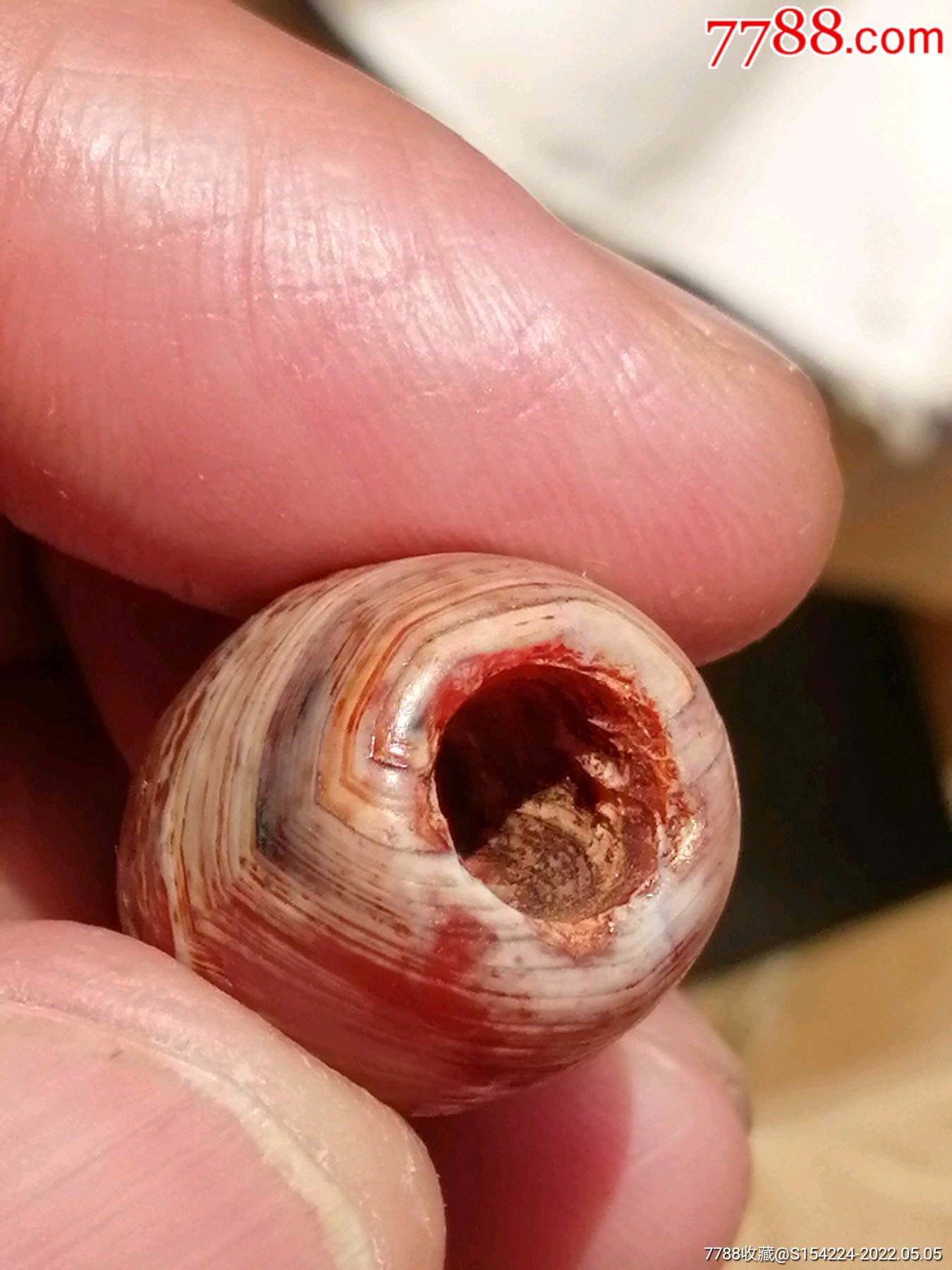 辽金时期红色玛瑙珠子