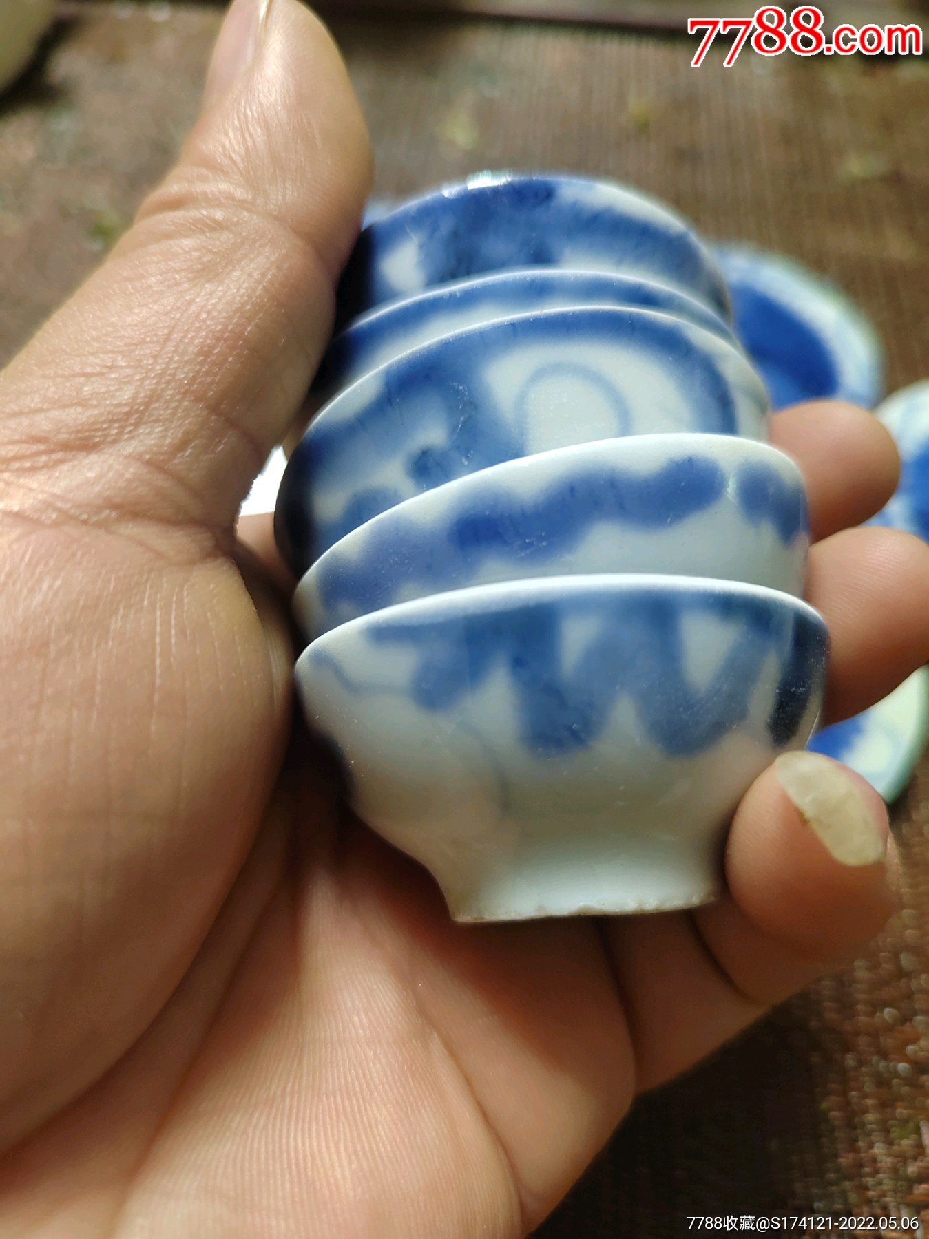 清代过墙龙老茶杯全品后所窑内外龙功夫老茶杯手绘青花杯老德化窑五客