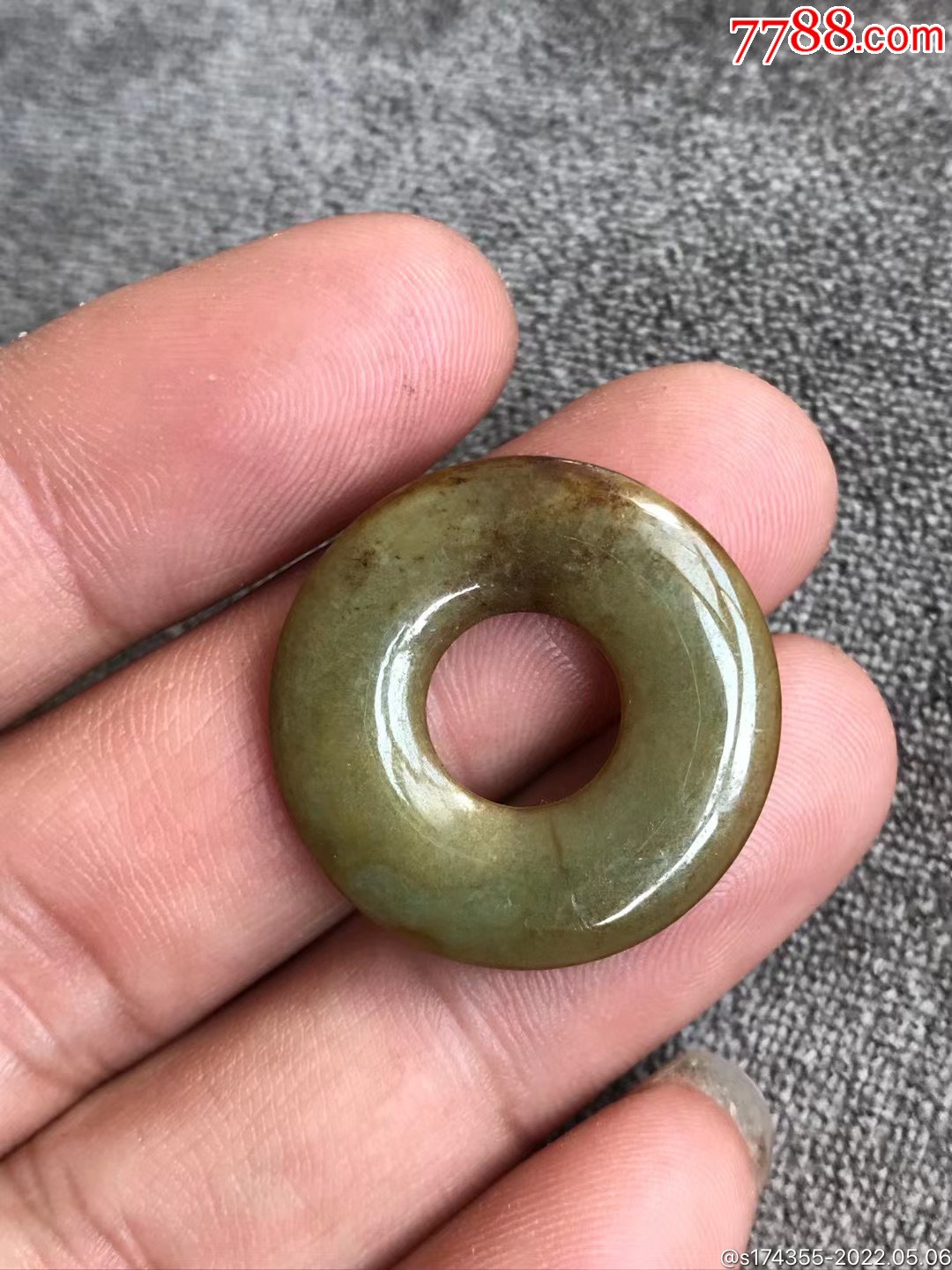 清代老翡翠平安扣