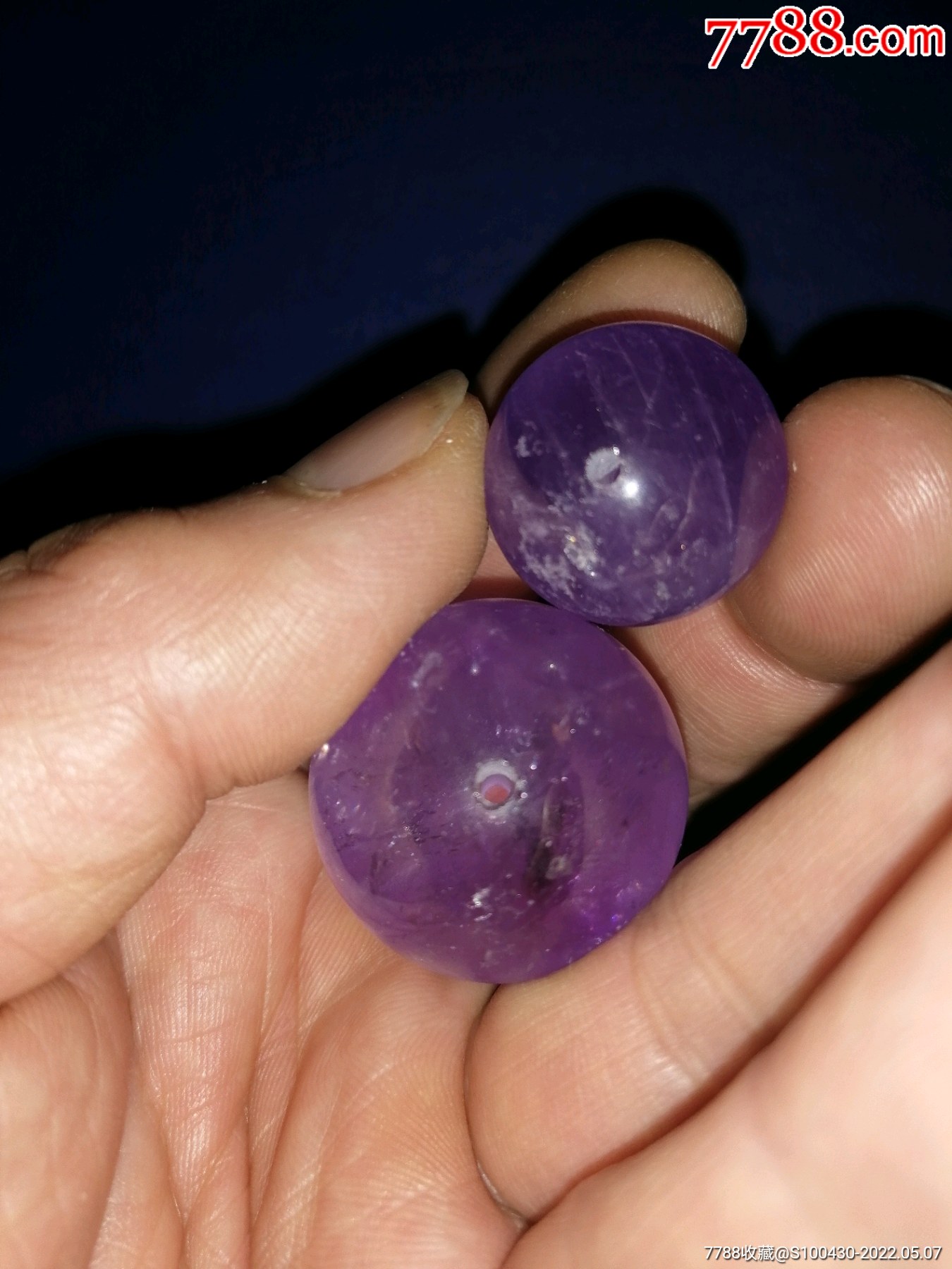 两颗老紫水晶顶珠