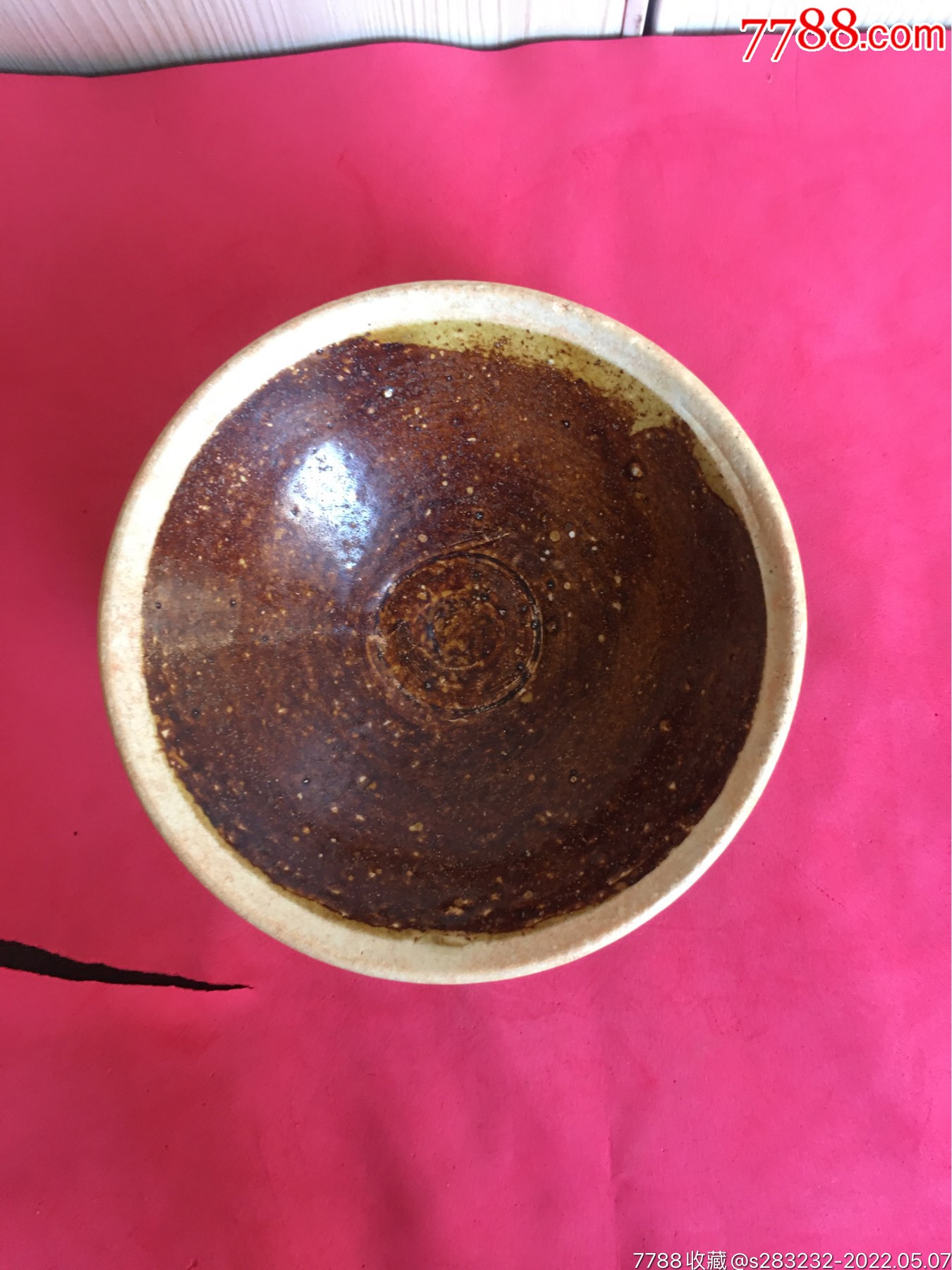 宋代白覆轮茶盏