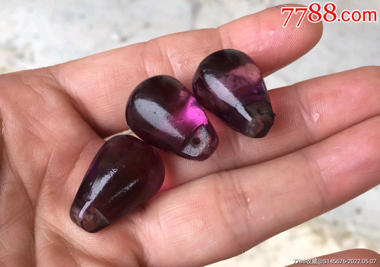 水滴形紫色琉璃珠3粒