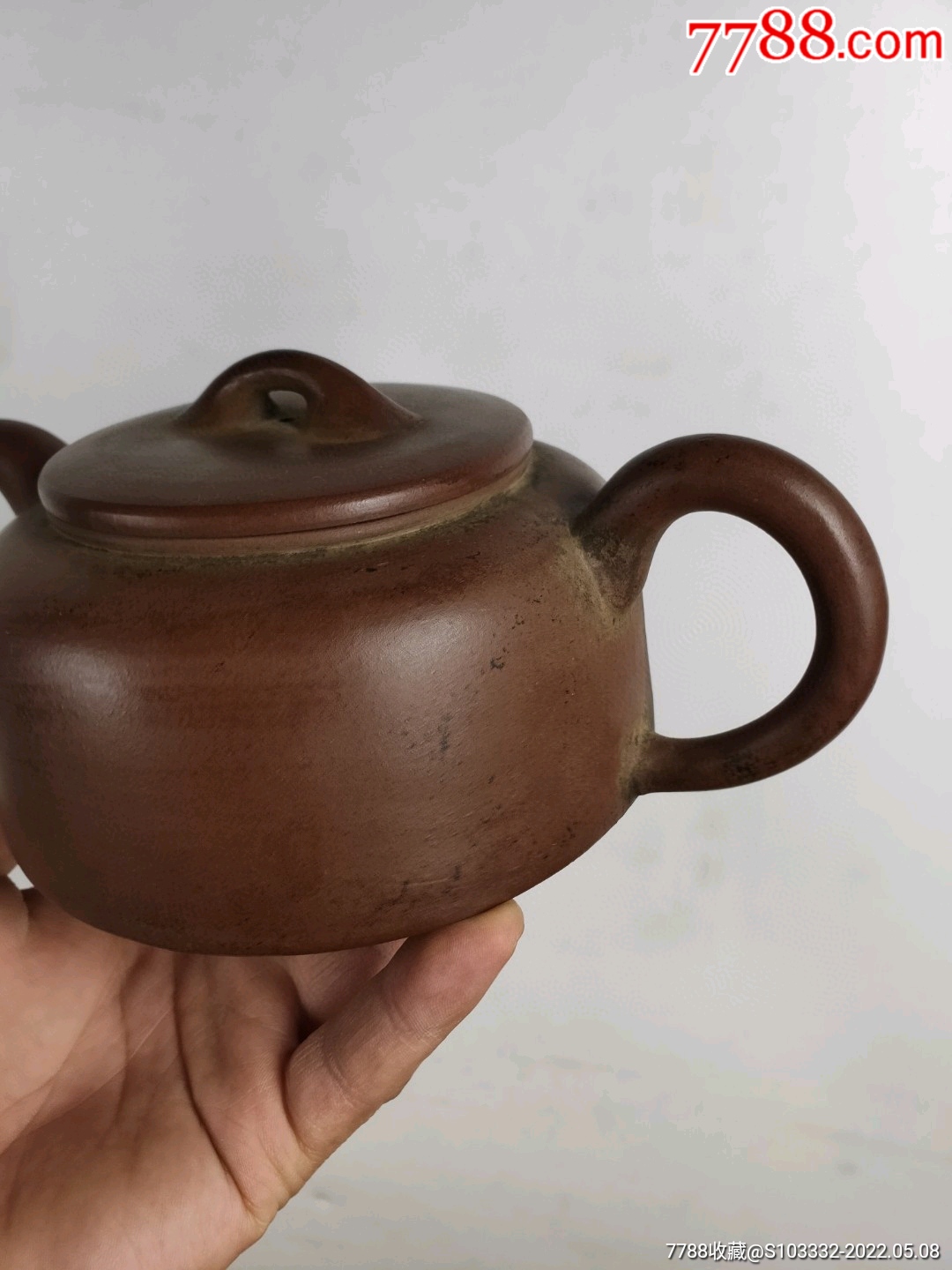 民间收到民藏徐友泉山水之中作主人士衡底款老紫砂壶一把包浆醇厚保存