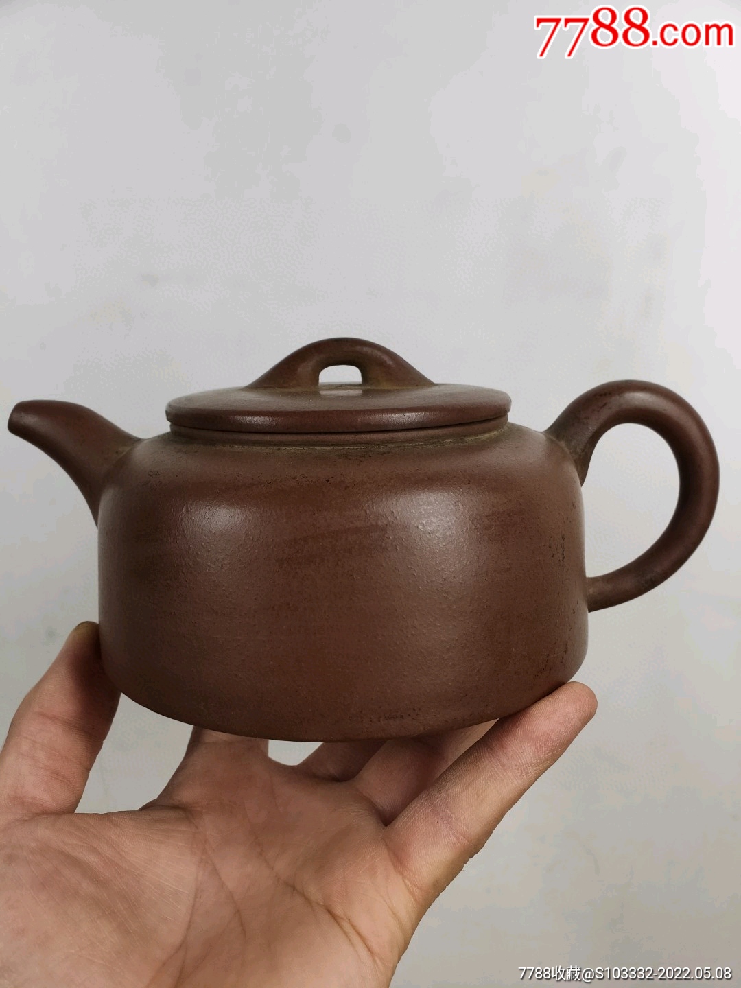 民间收到民藏徐友泉山水之中作主人士衡底款老紫砂壶一把包浆醇厚保存