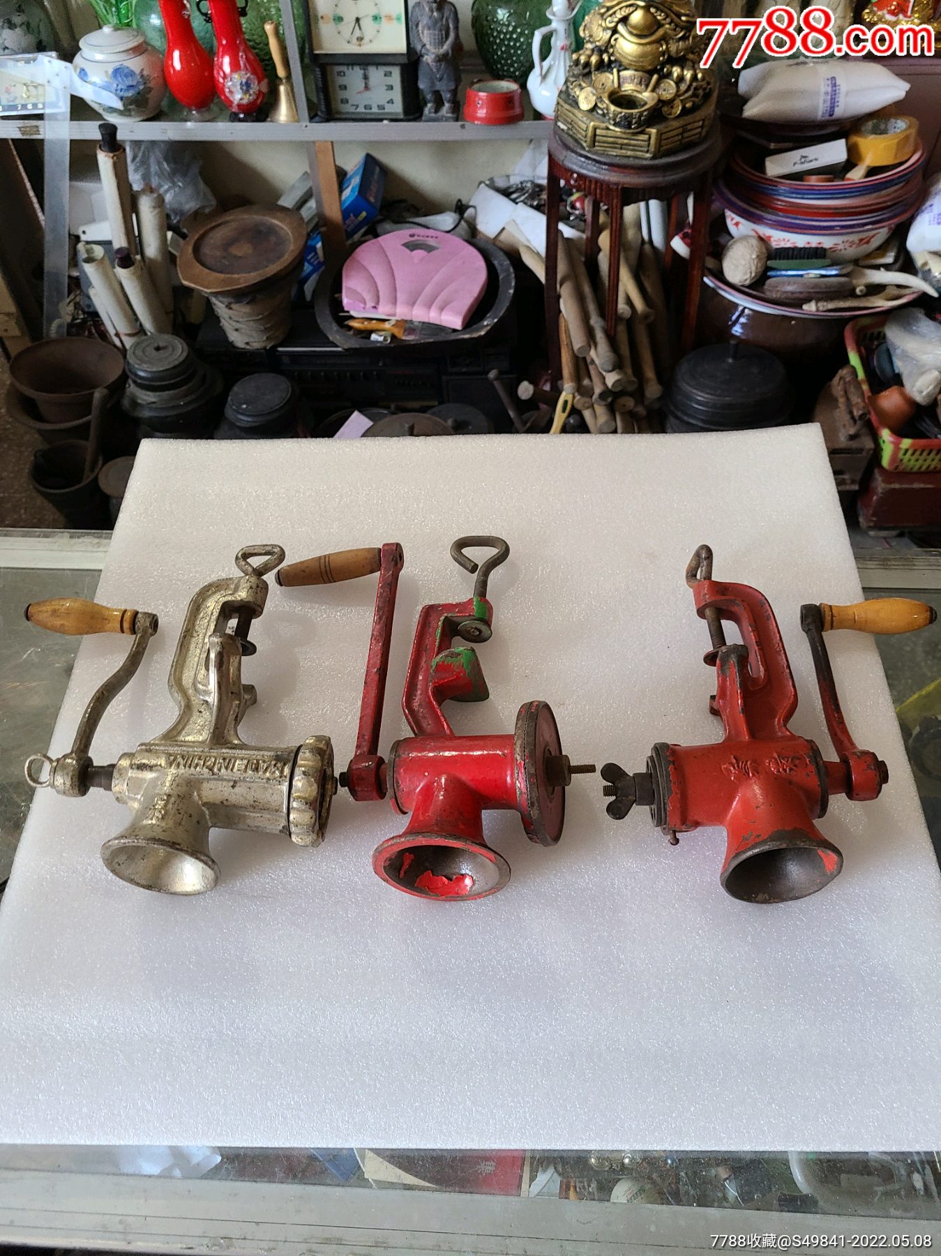 80年代精品铁制手摇绞肉机3个_其他生活用具_第1张_7788老玩具收藏