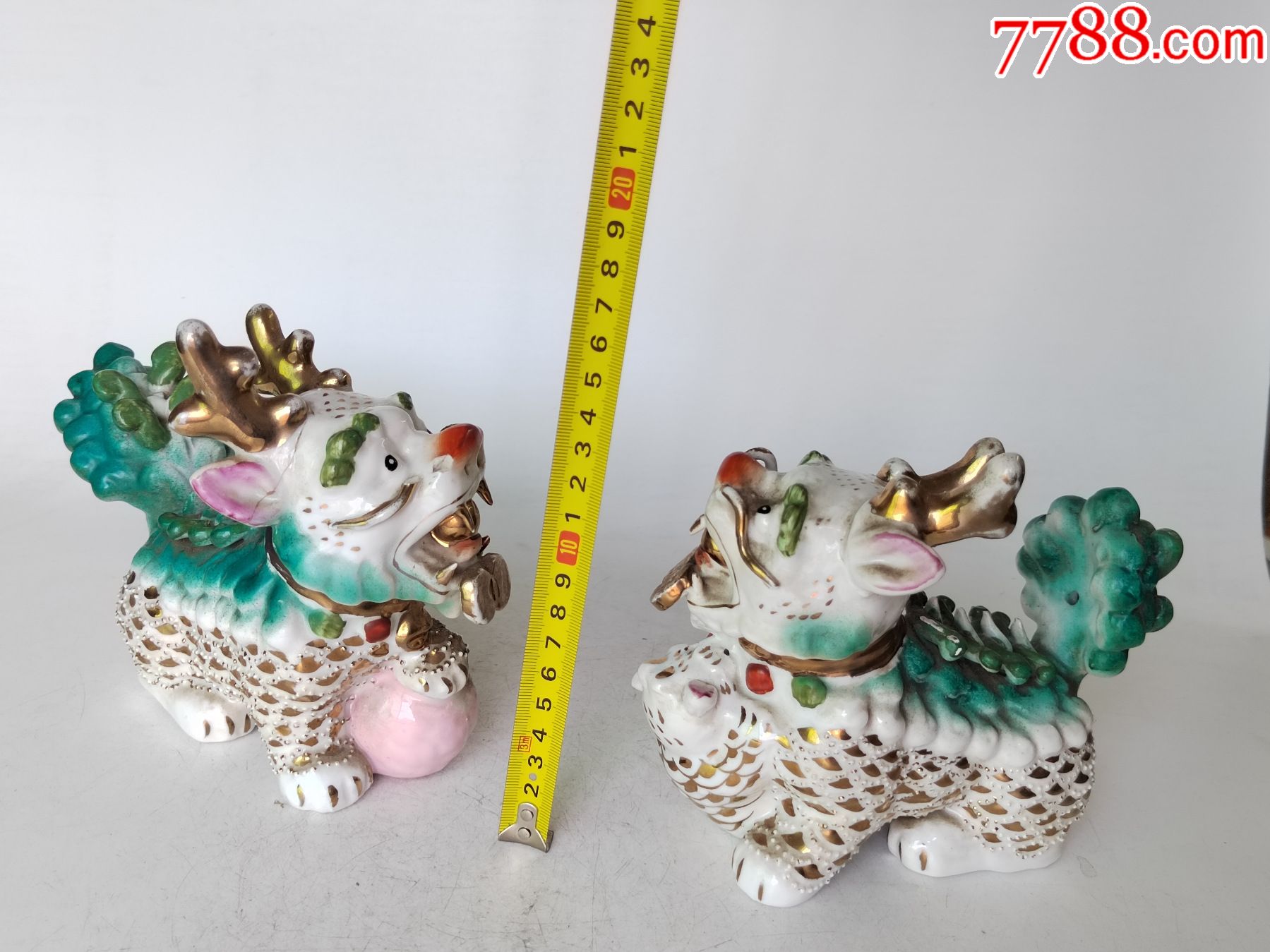 老麒麟一对_雕塑瓷/瓷雕_第1张_7788纸艺