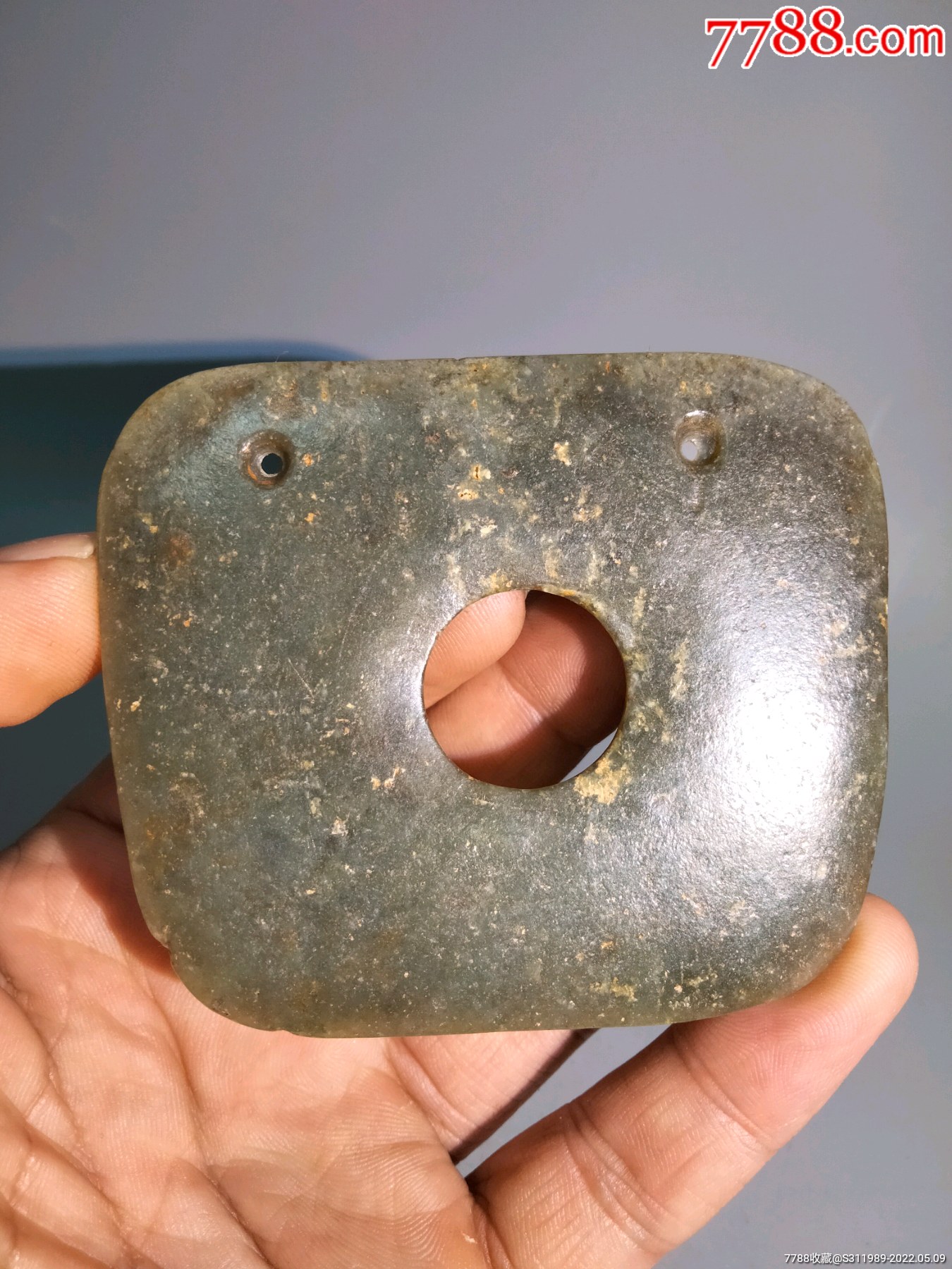 内蒙收的老河磨玉玉璧风化明显包浆沁入骨红山文化