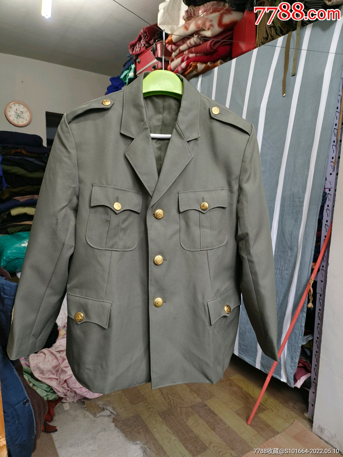 库存全新九十年代制服