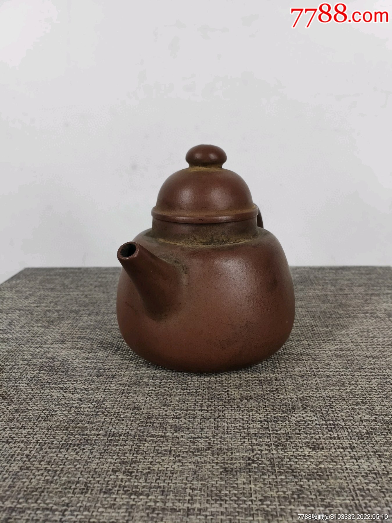 民间收到民藏万历丙辰秌七月友泉刻字底款老紫砂壶一把包浆醇厚保存