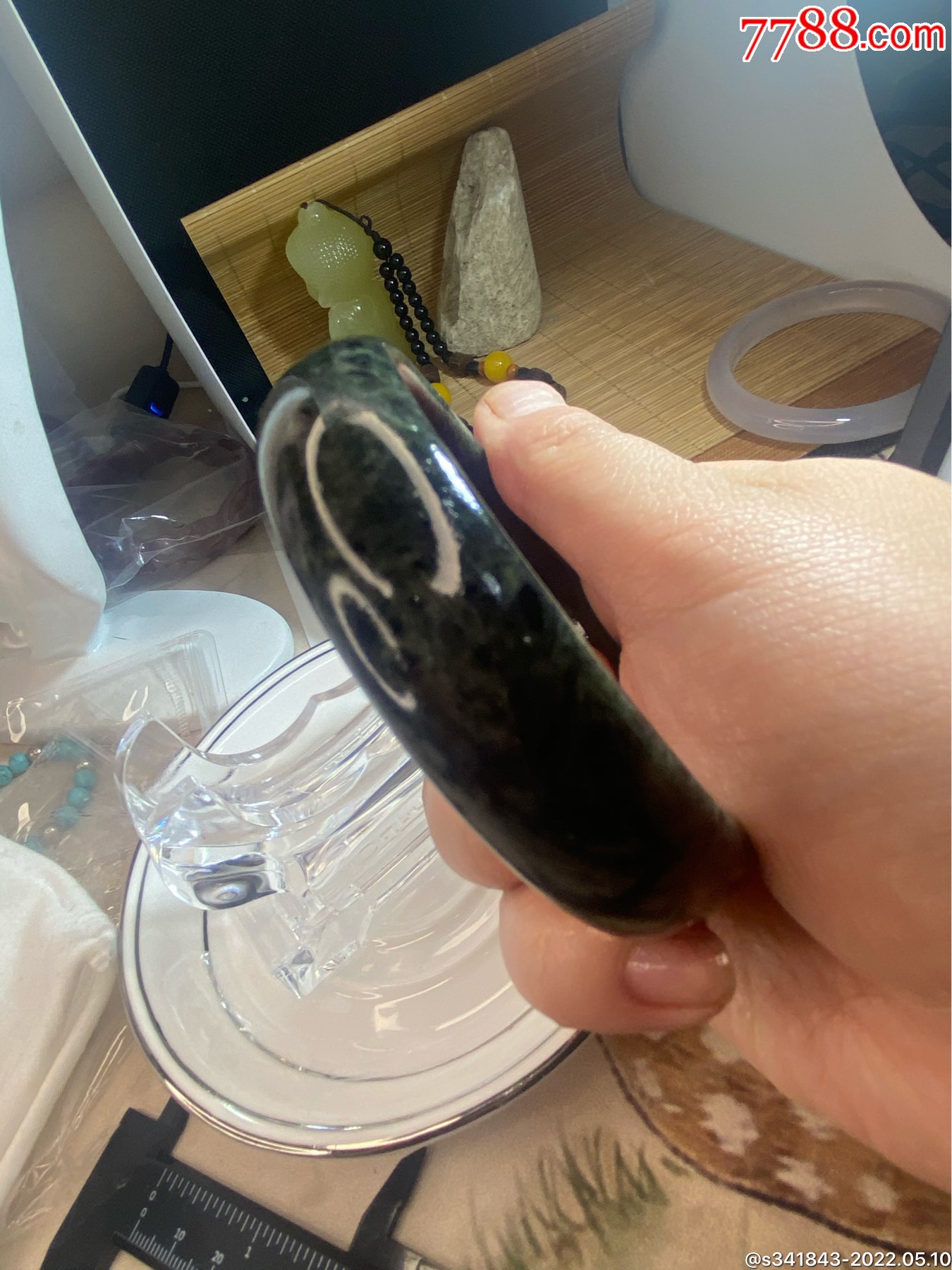 药王石手镯含多种矿物质铁元素等可吸磁铁石李时珍古书的药石卡到61圈