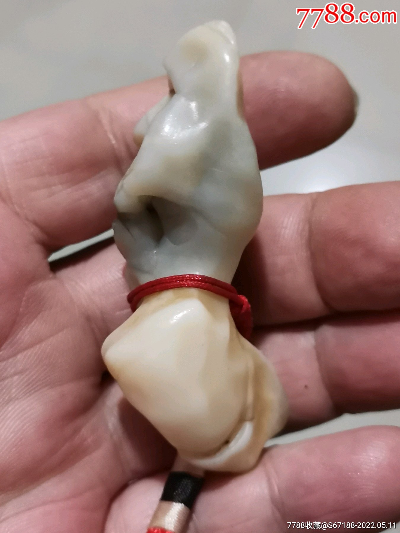 异形玛瑙手把件