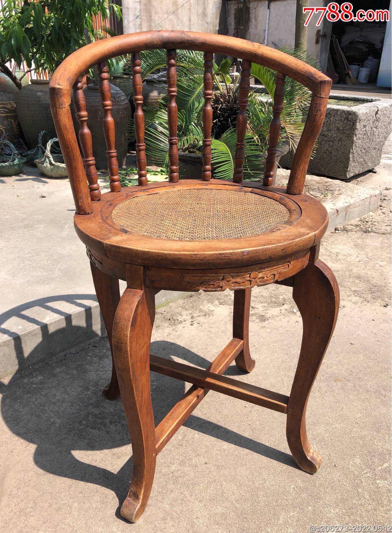 晚清民国精美藤面圆面笔杆靠背椅