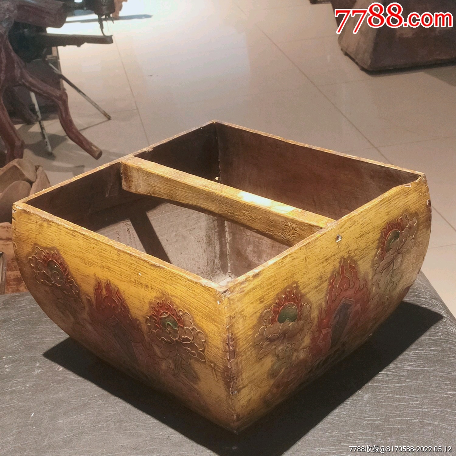 漆描花四方米斗漆描花四方米斗描花工艺精美手感强特具民族风格适合