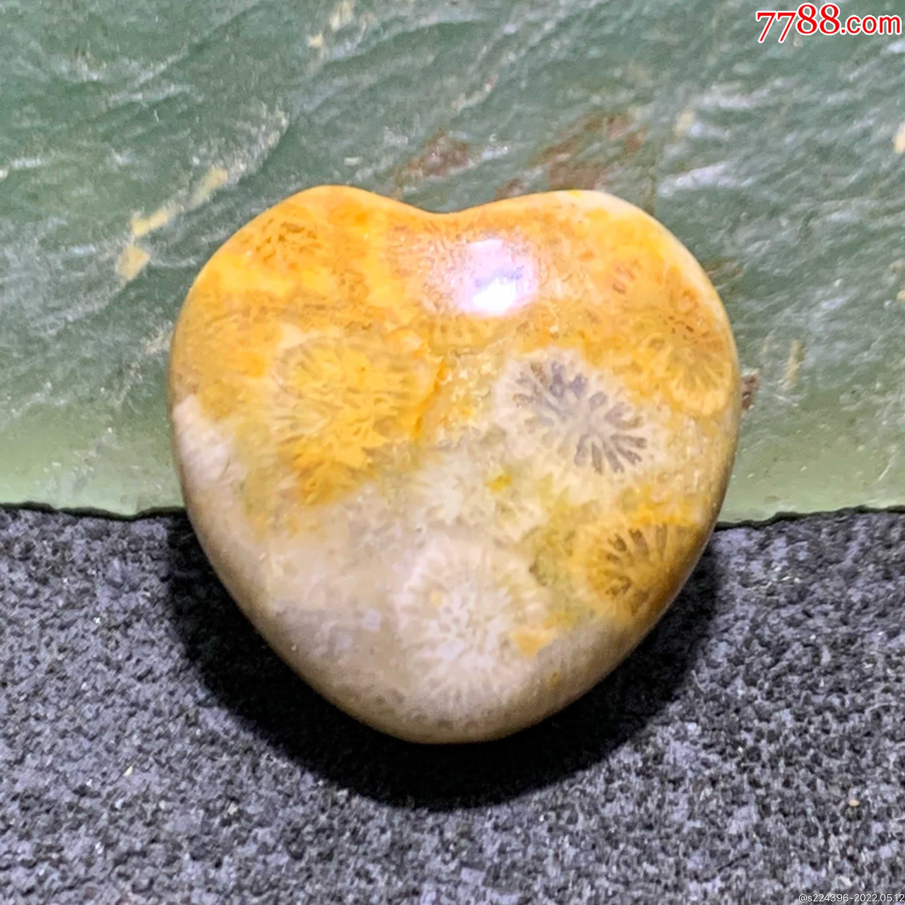 精美珊瑚玉心型背云一个,-价格:25元-se87044025-珊瑚-零售-7788钱币