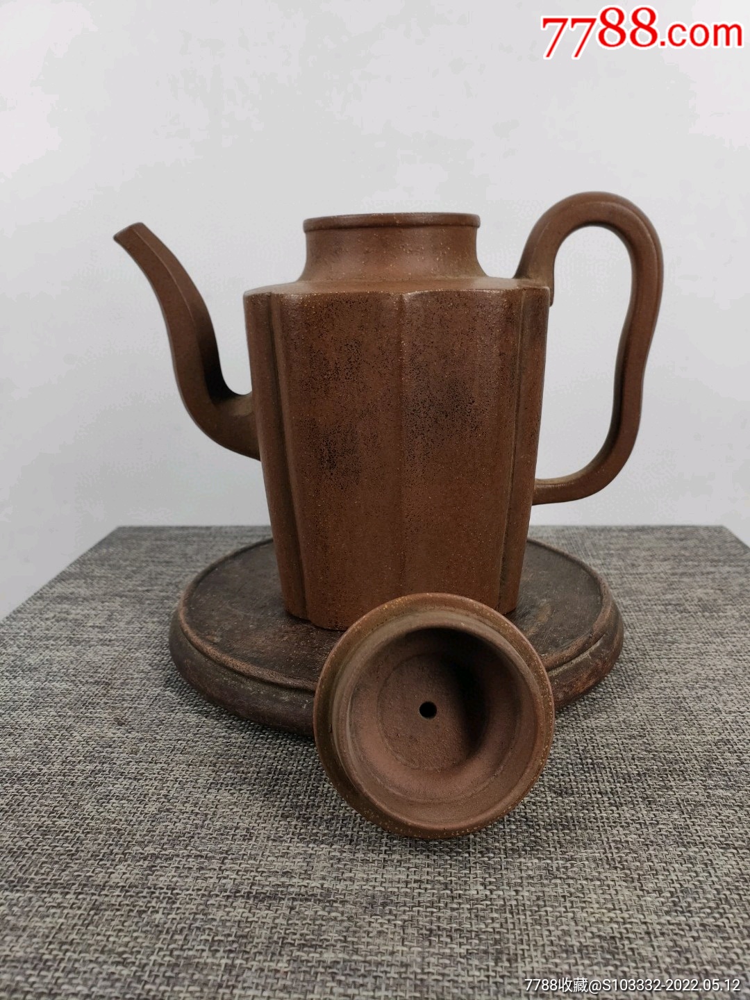 民间收到民藏明代天启丙子陈仲美制刻字底款老紫砂壶一把保存完整十分