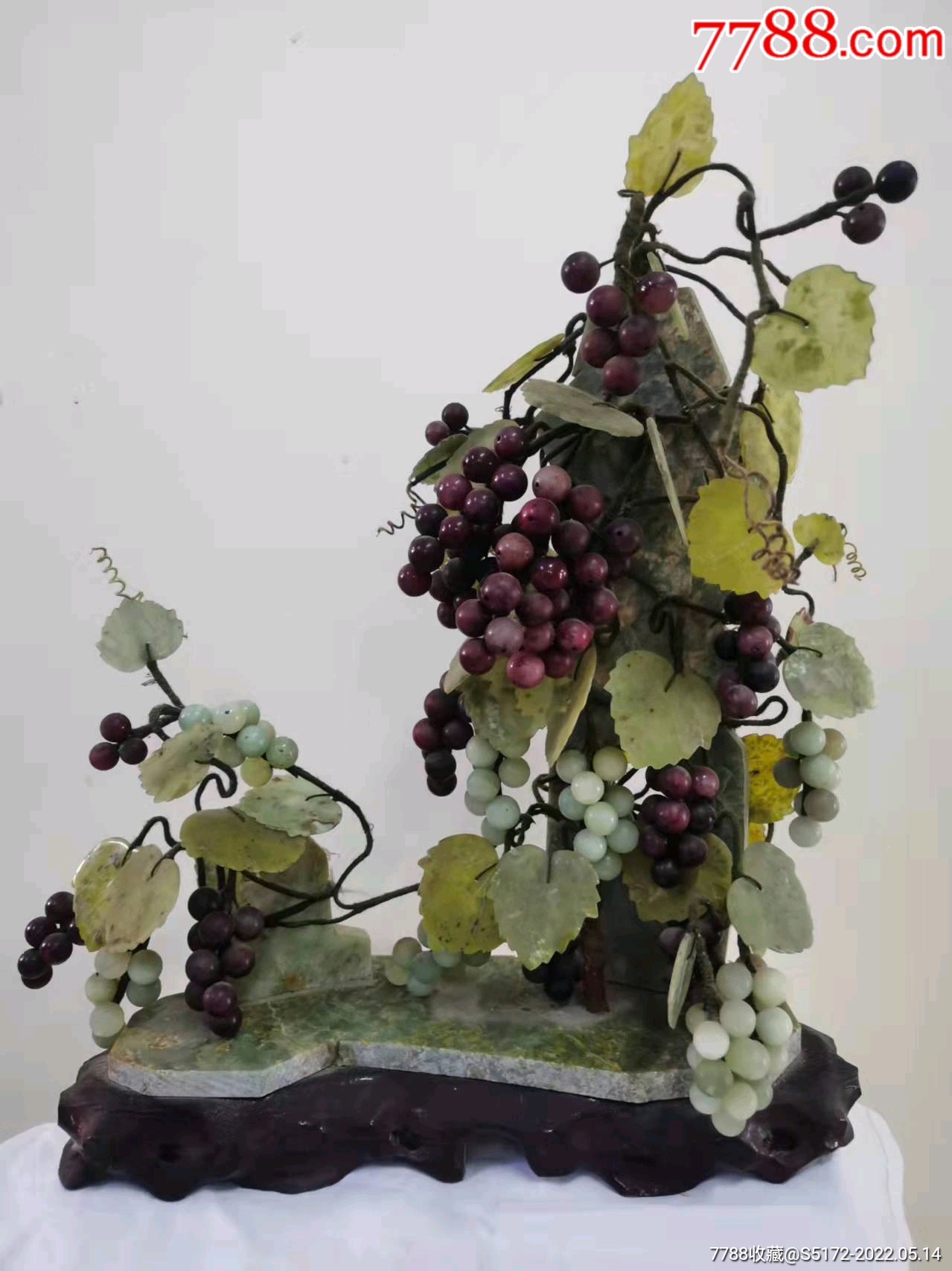 玉葡萄摆件