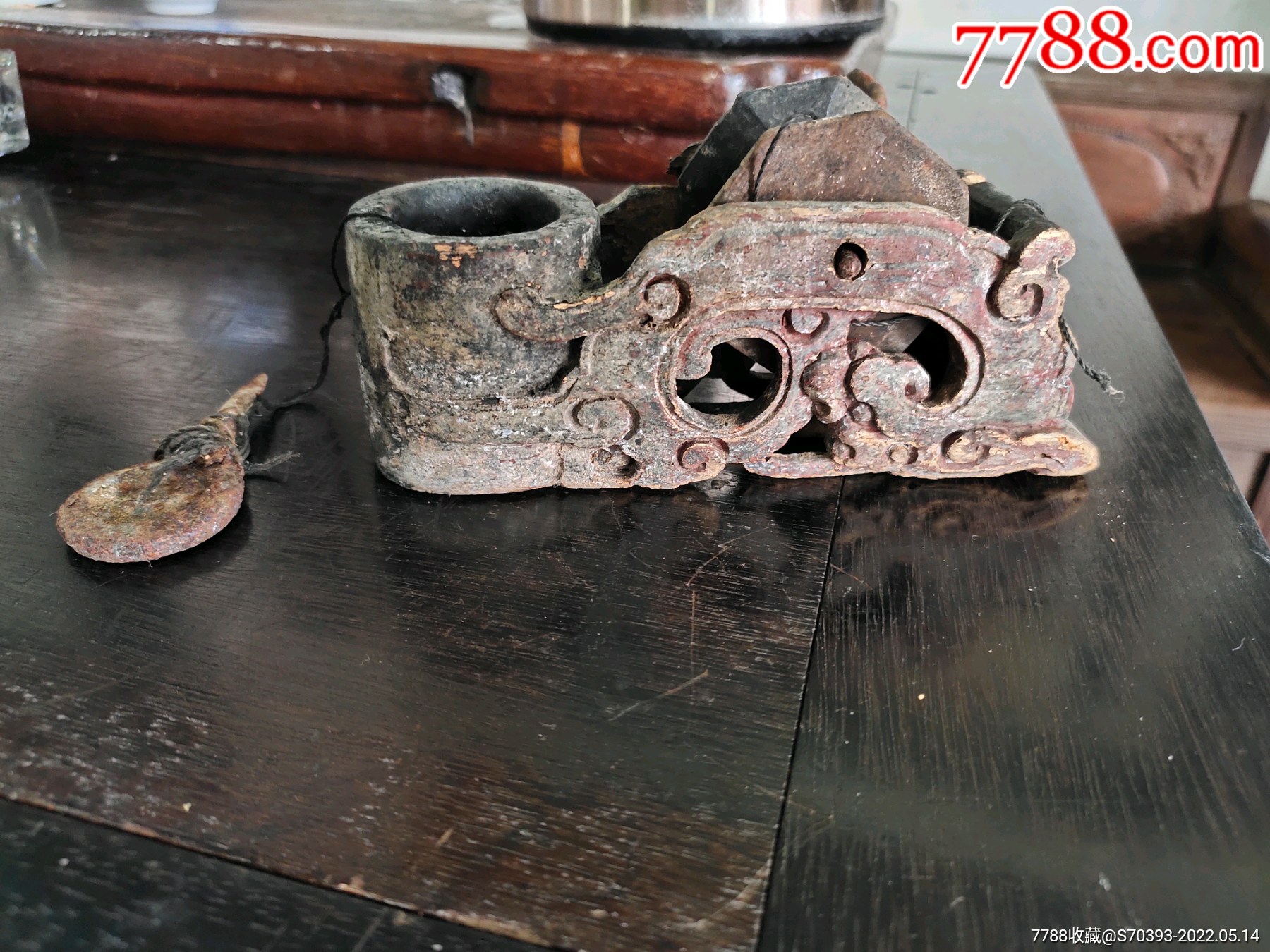 清代木雕草龙工墨斗品相完整如图