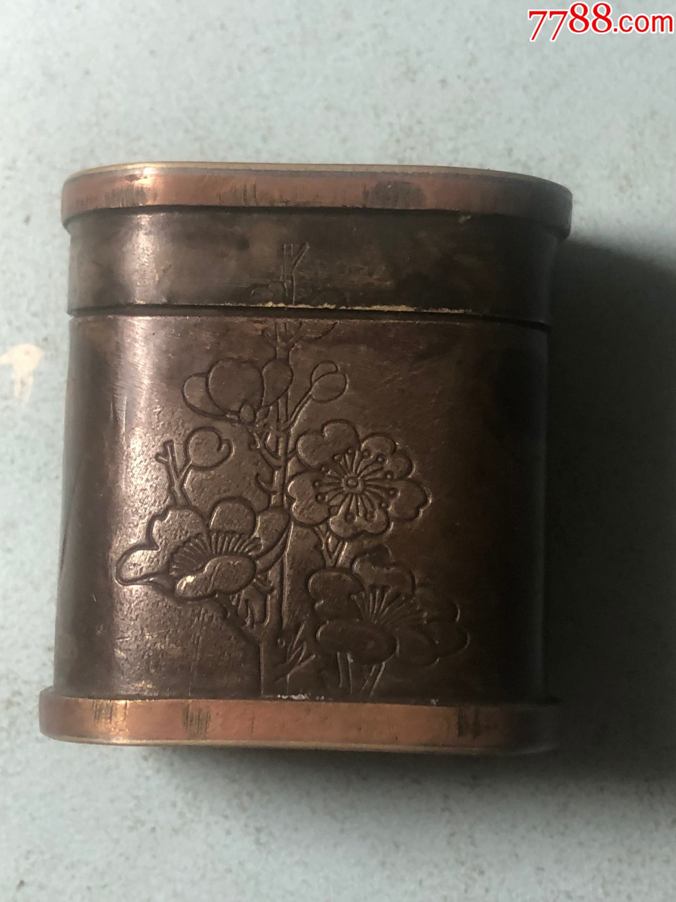 手雕满工带款清代小银烟膏盒-价格:480元-se87110490-烟膏罐/烟丝盒