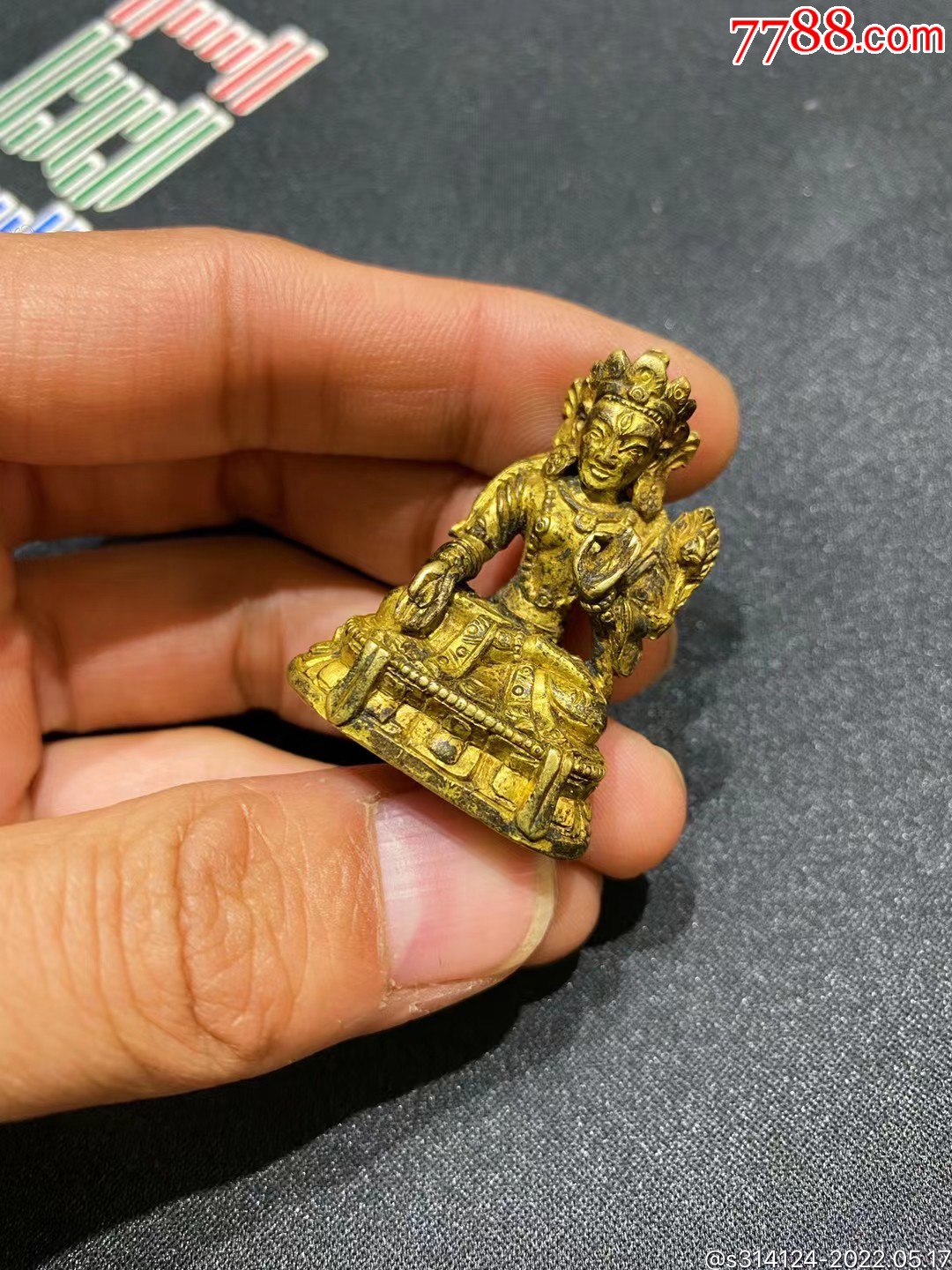 母)带有装藏小中见精见大男脸方脸_铜像/铜佛像_第1张_7788老玩具收藏