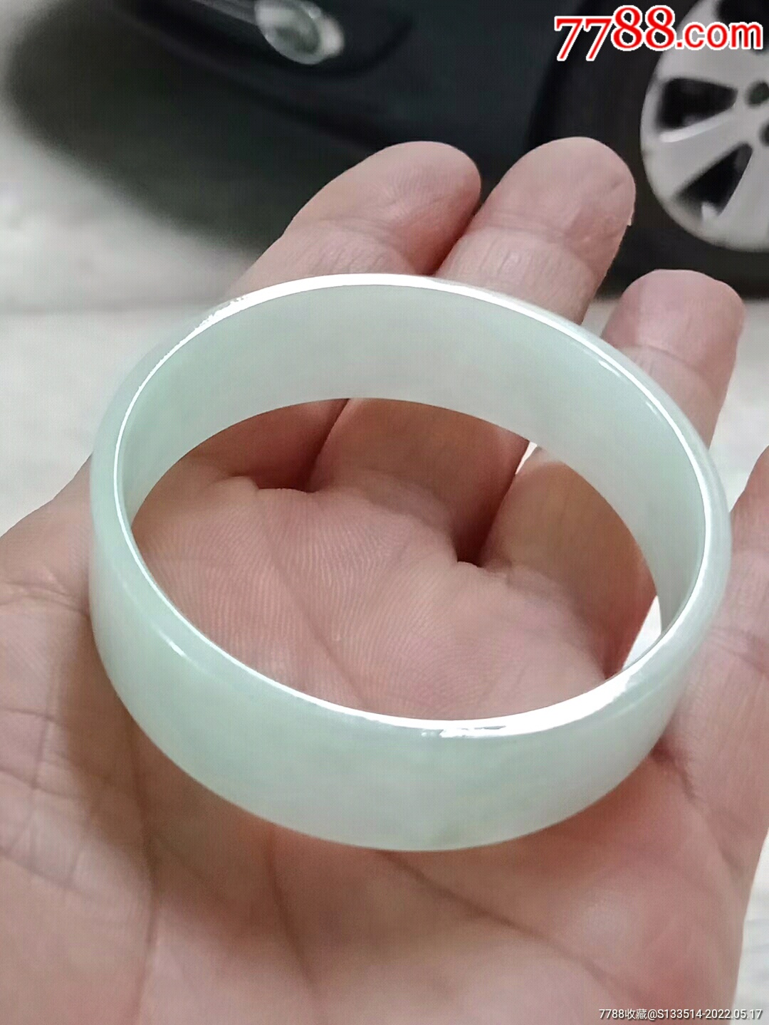 缅甸翡翠2070-2a阳绿宽边素面手镯(送证书)_翡翠/缅甸玉_第6张_7788