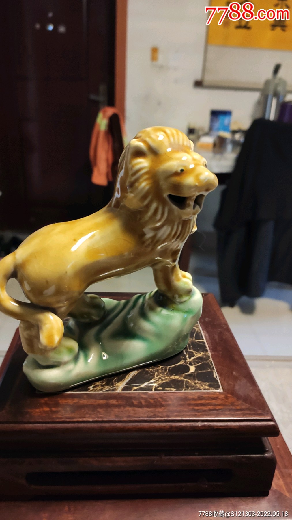 早期狮子文案摆件保真