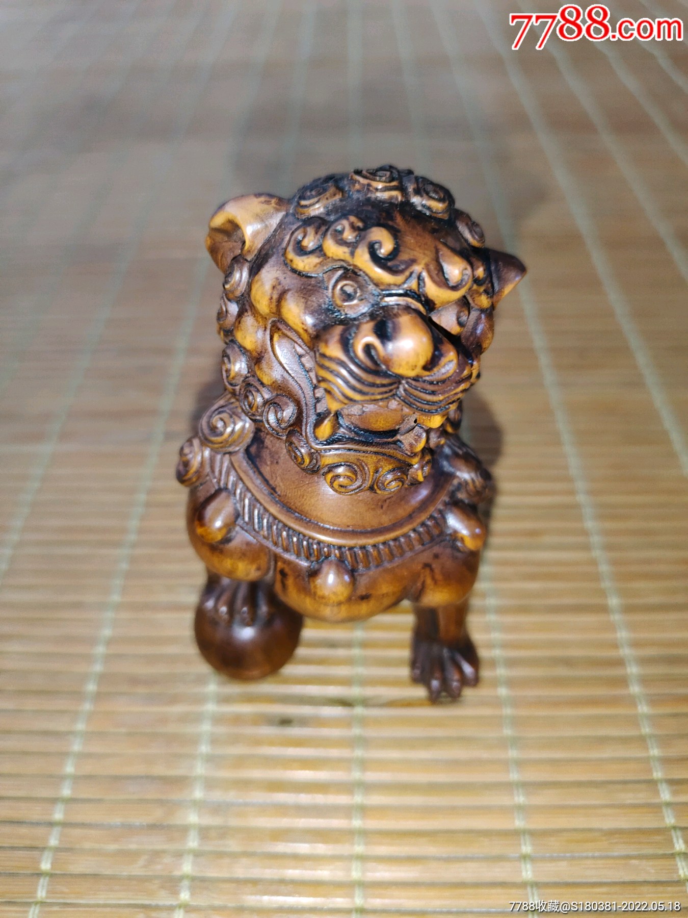 老料小叶黄杨木雕狮子踩球有求必应实木摆件雕件