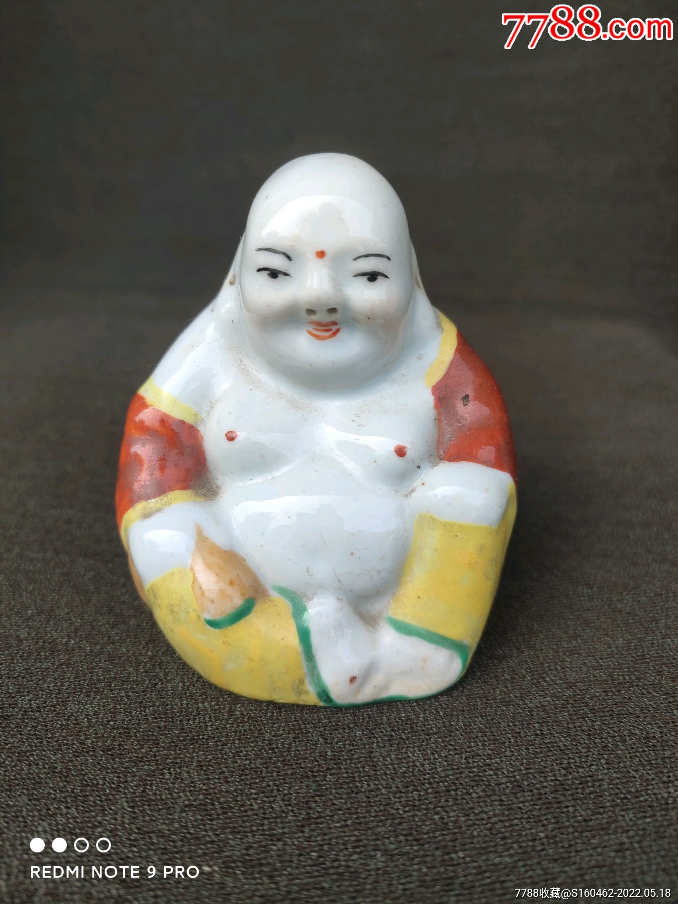 民国彩衣小佛摆件