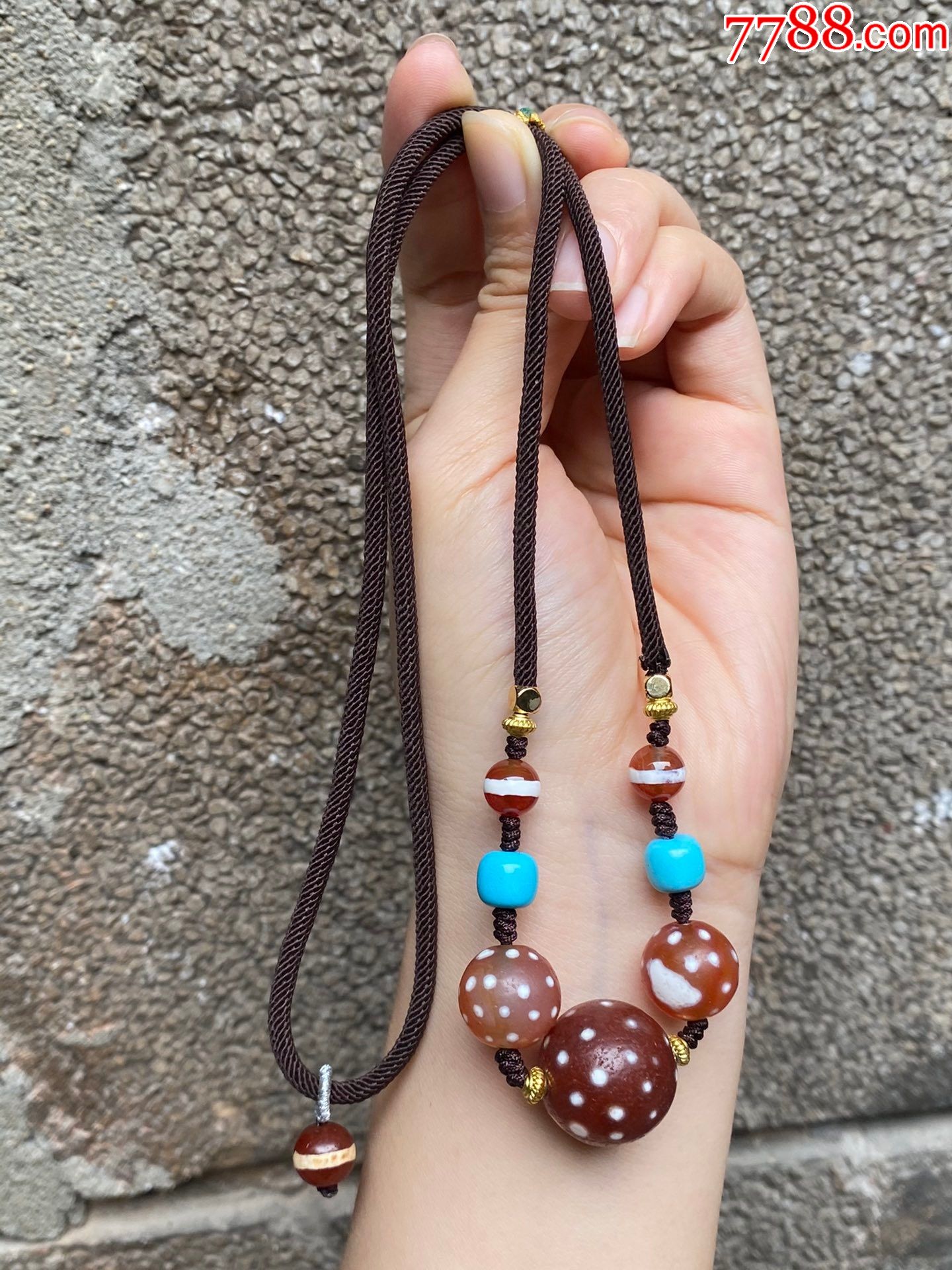 天珠搭配绿松项链