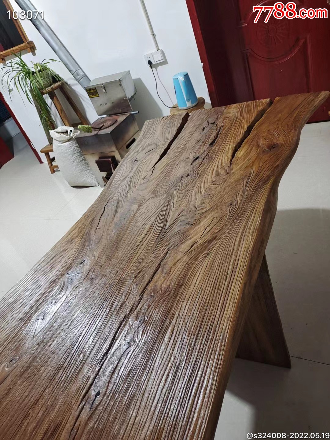 精品老榆木随型风化大板桌纹理清晰漂亮两面风化较为罕见