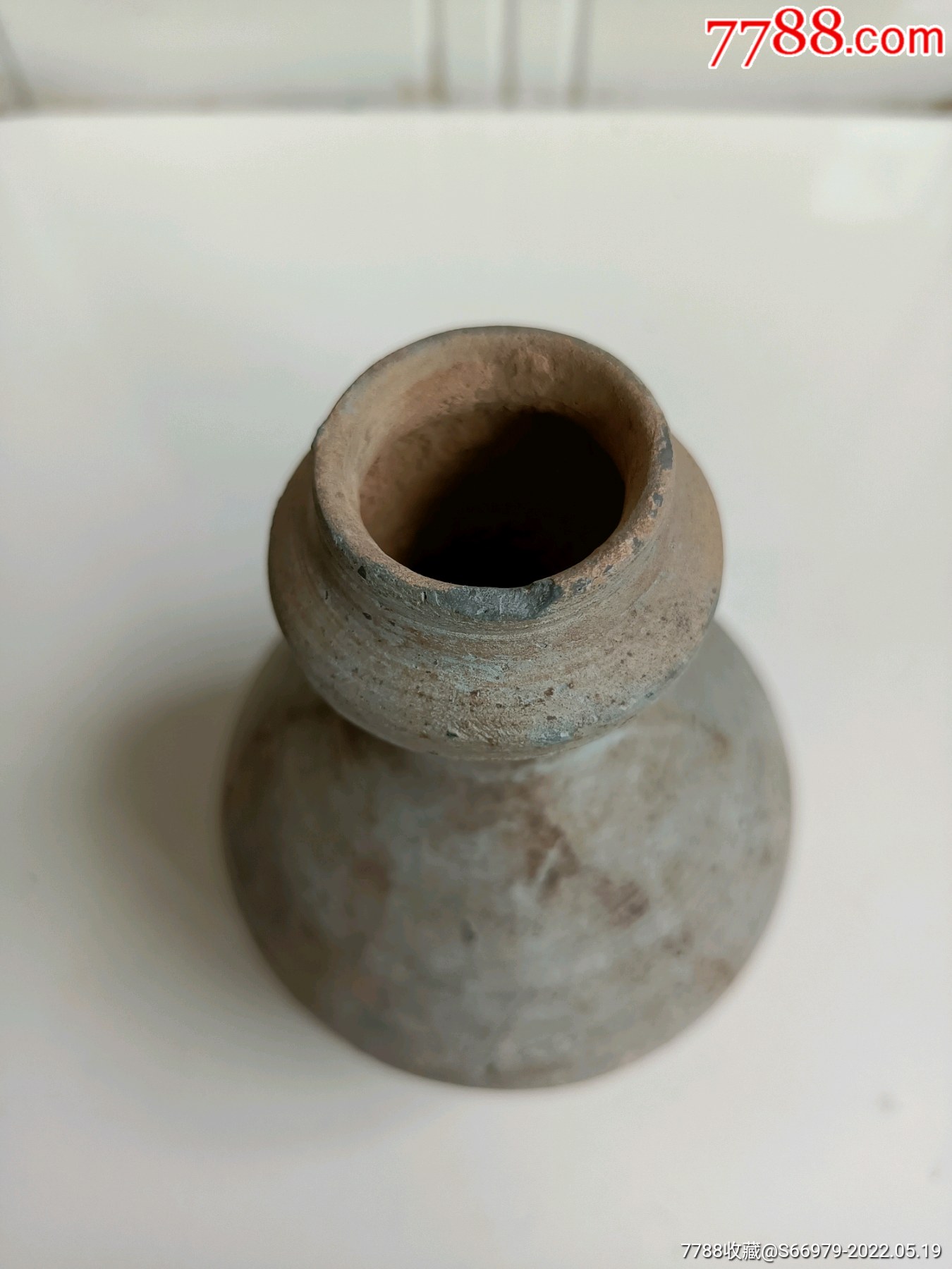 汉代灰陶蒜头瓶高古陶系列