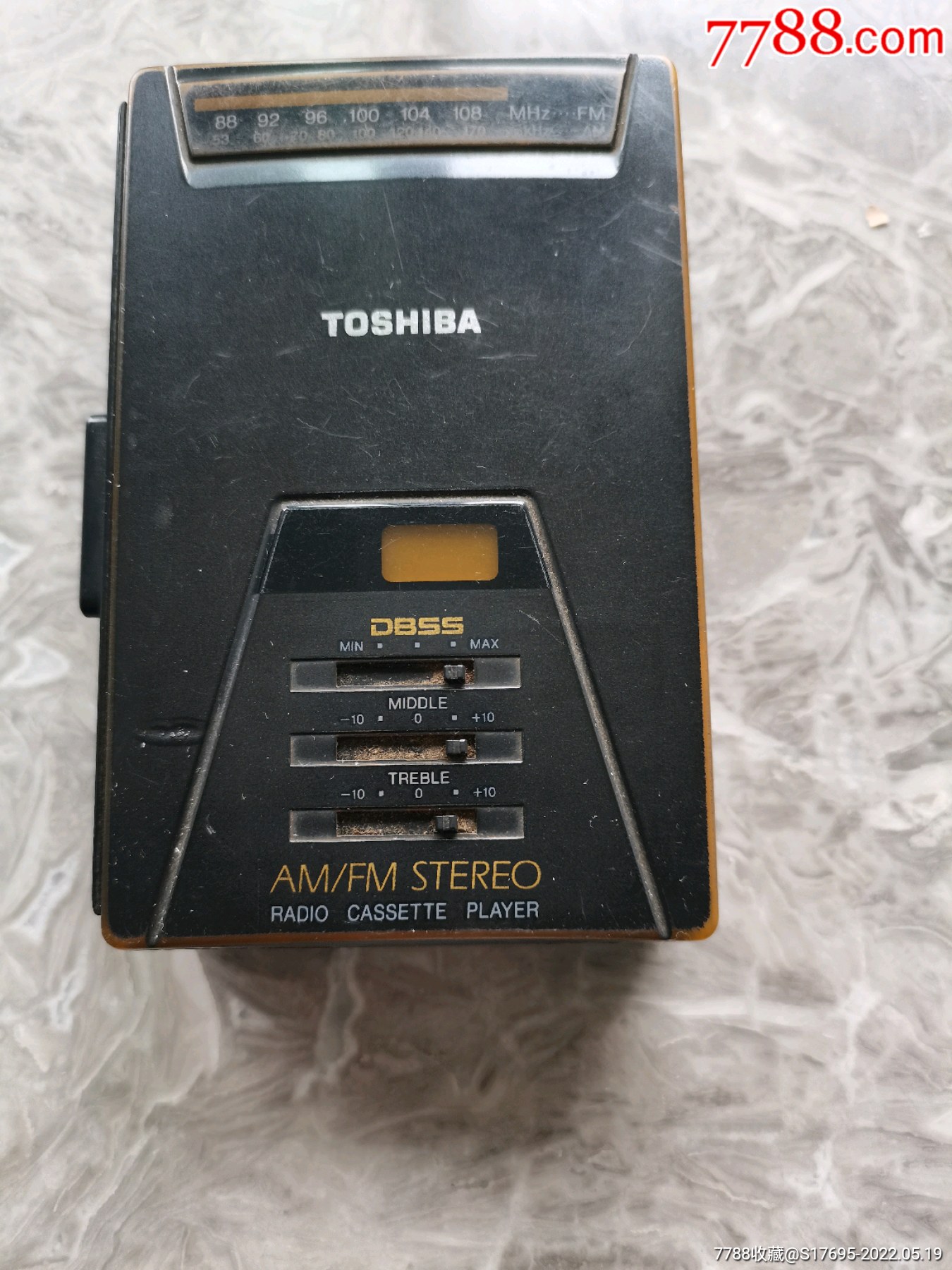 日本东芝toshiba随身听