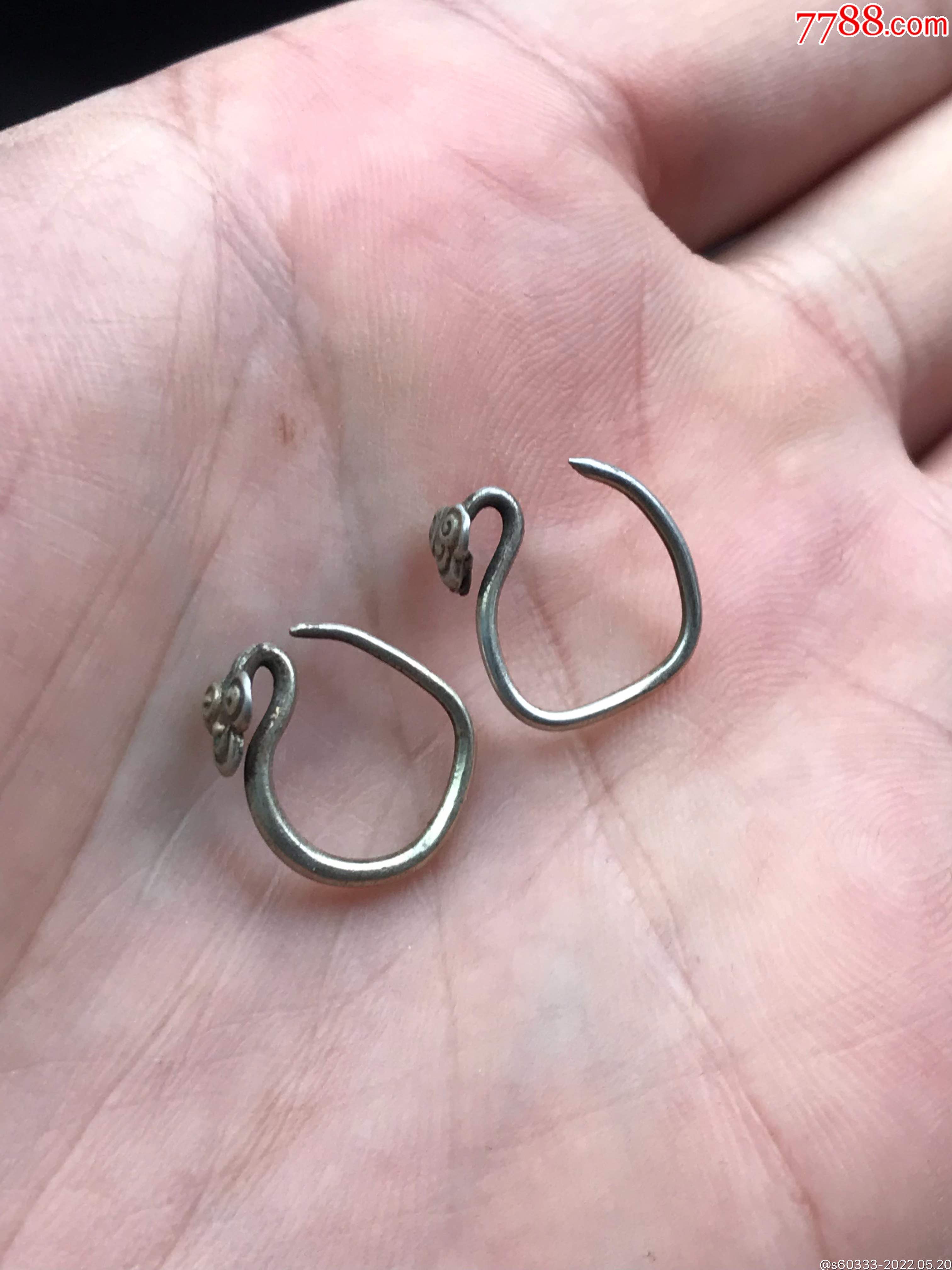 小巧可爱的清代如意银耳环-价格:220元-se87193621